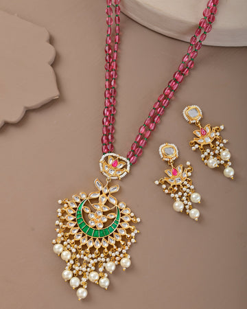 Desiner Necklce