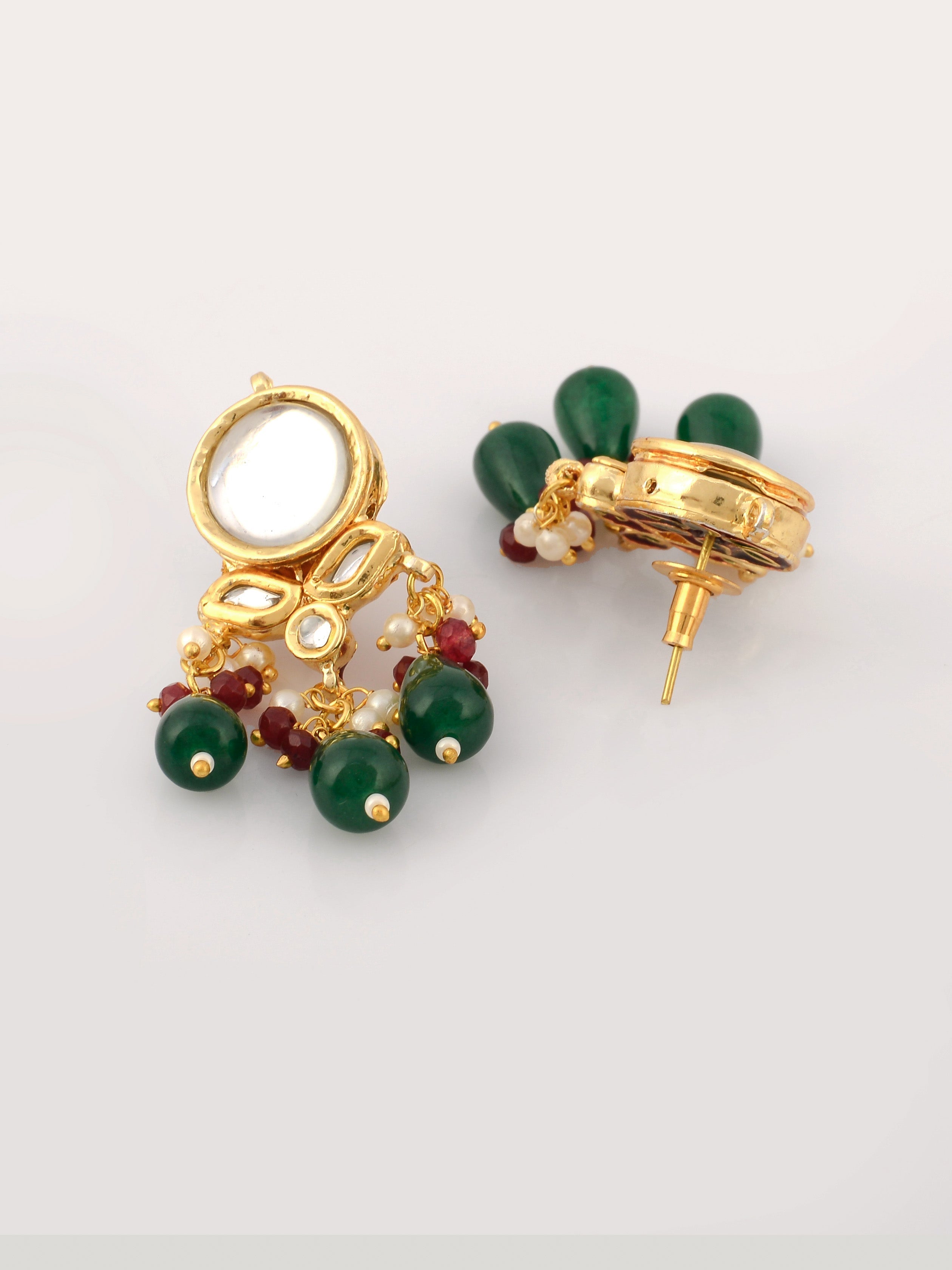 Dastoor Gold-Plated Red  White Kundan Studded Jewellery Set