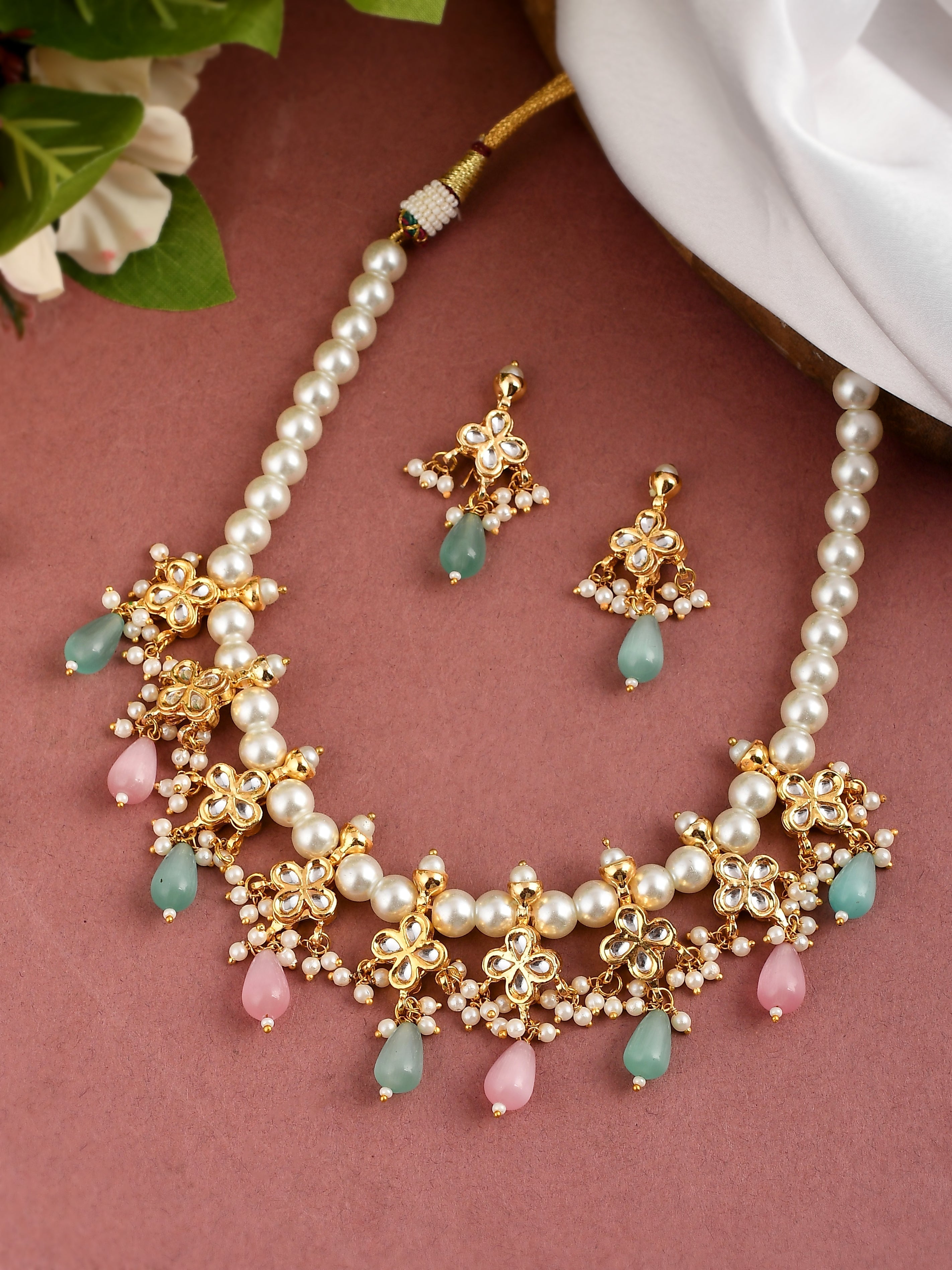 Dastoor Brass-Plated Gold-Toned Kundan-Studded  Pearl Beaded Jewellery Set