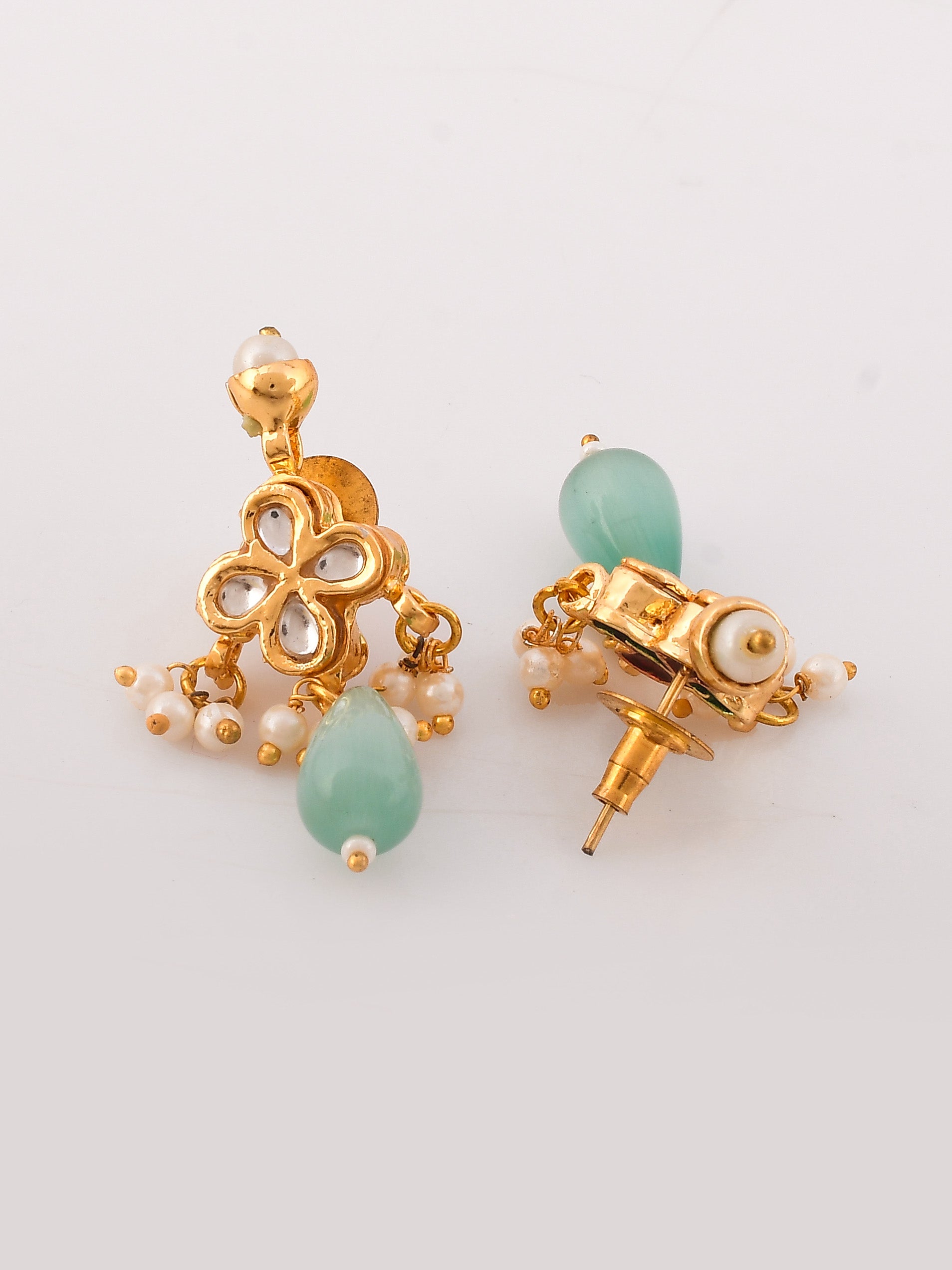 Dastoor Brass-Plated Gold-Toned Kundan-Studded  Pearl Beaded Jewellery Set