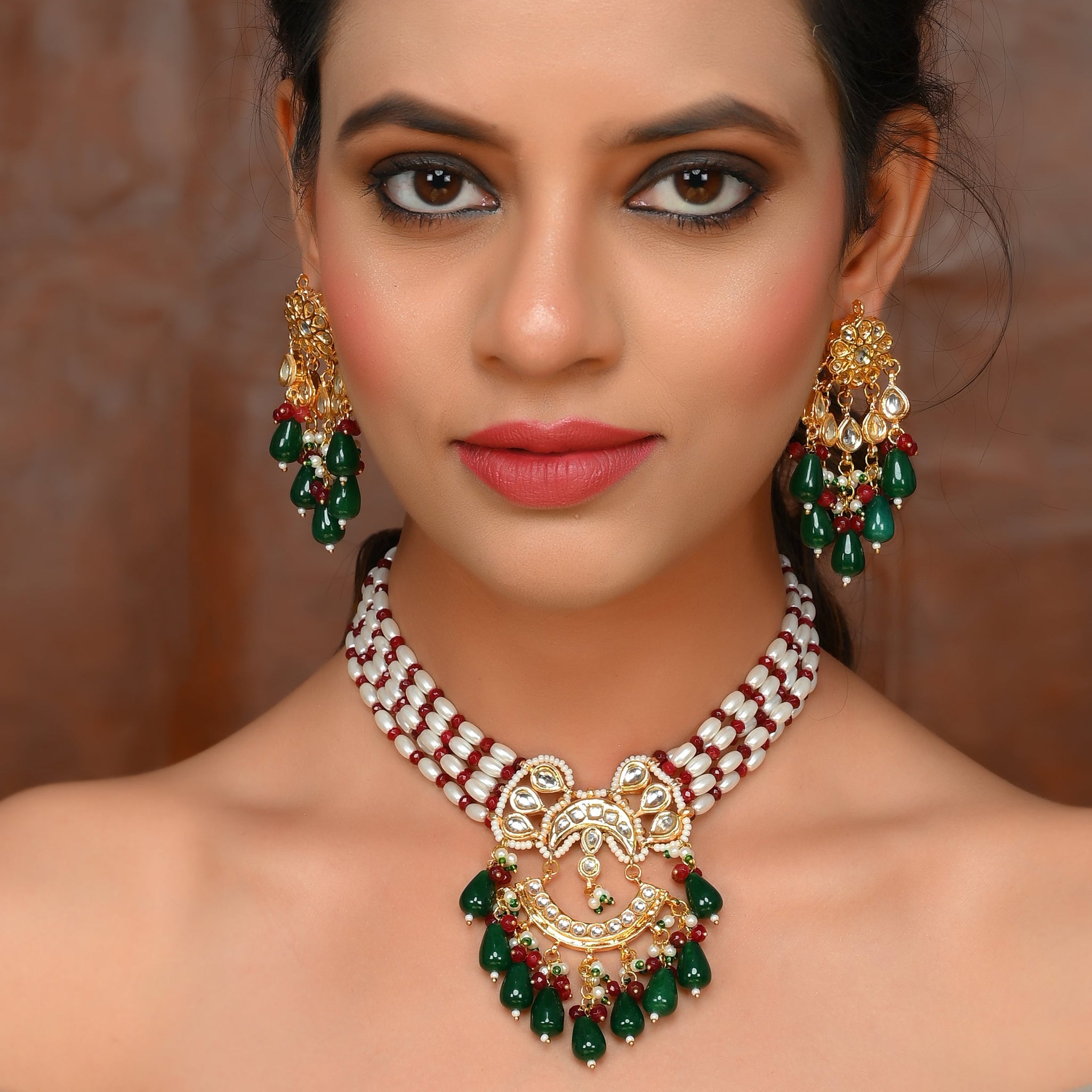 Green Gem Cascade Ensemble Necklace Set