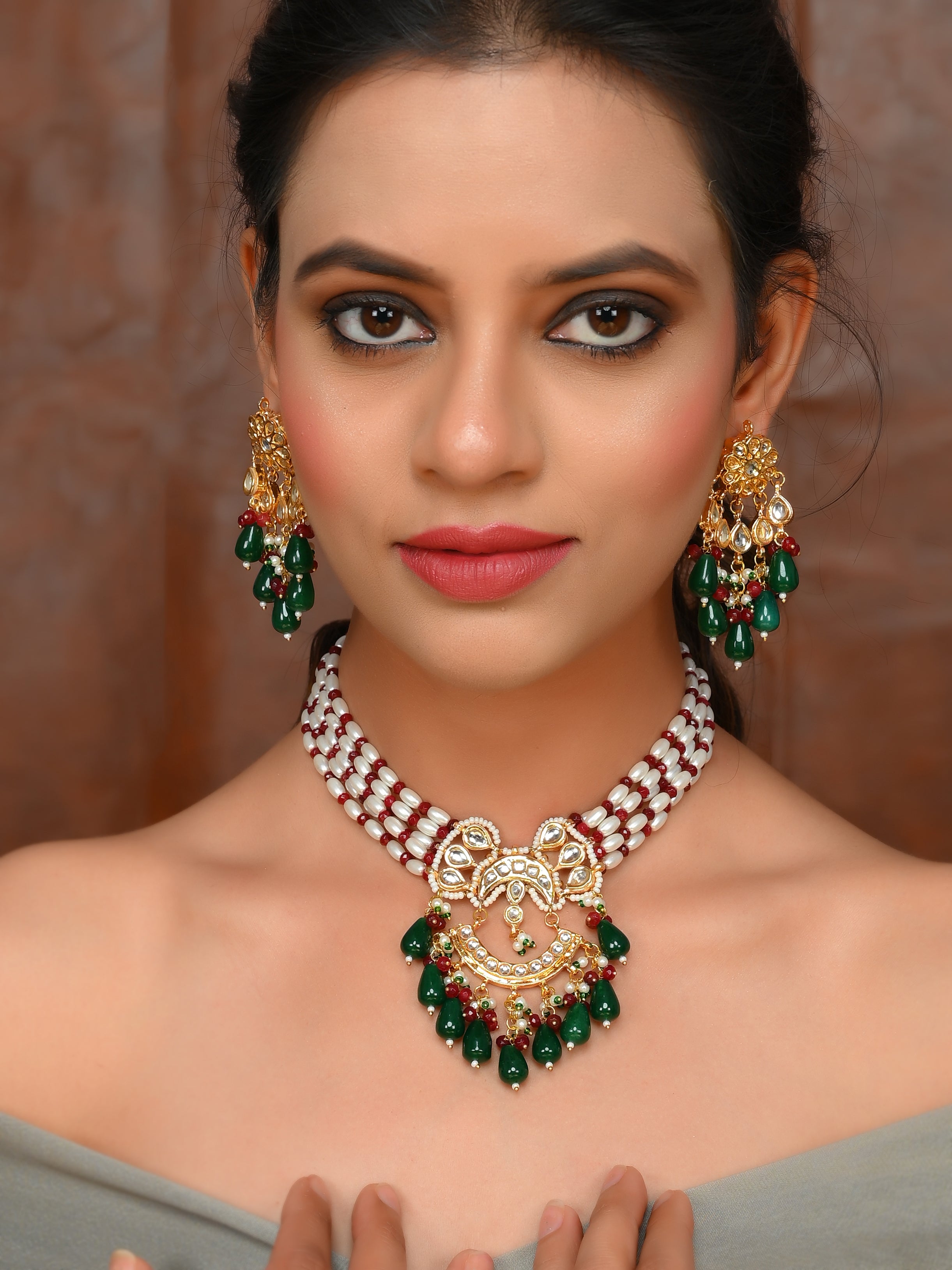Green Gem Cascade Ensemble Necklace Set