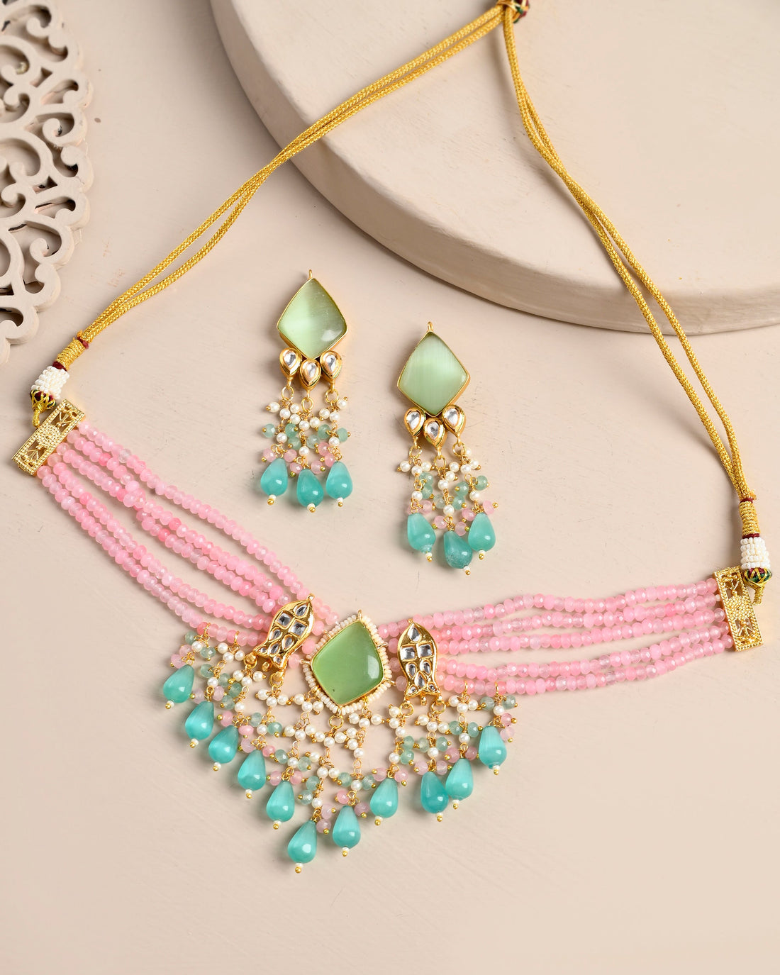Desiner Necklce