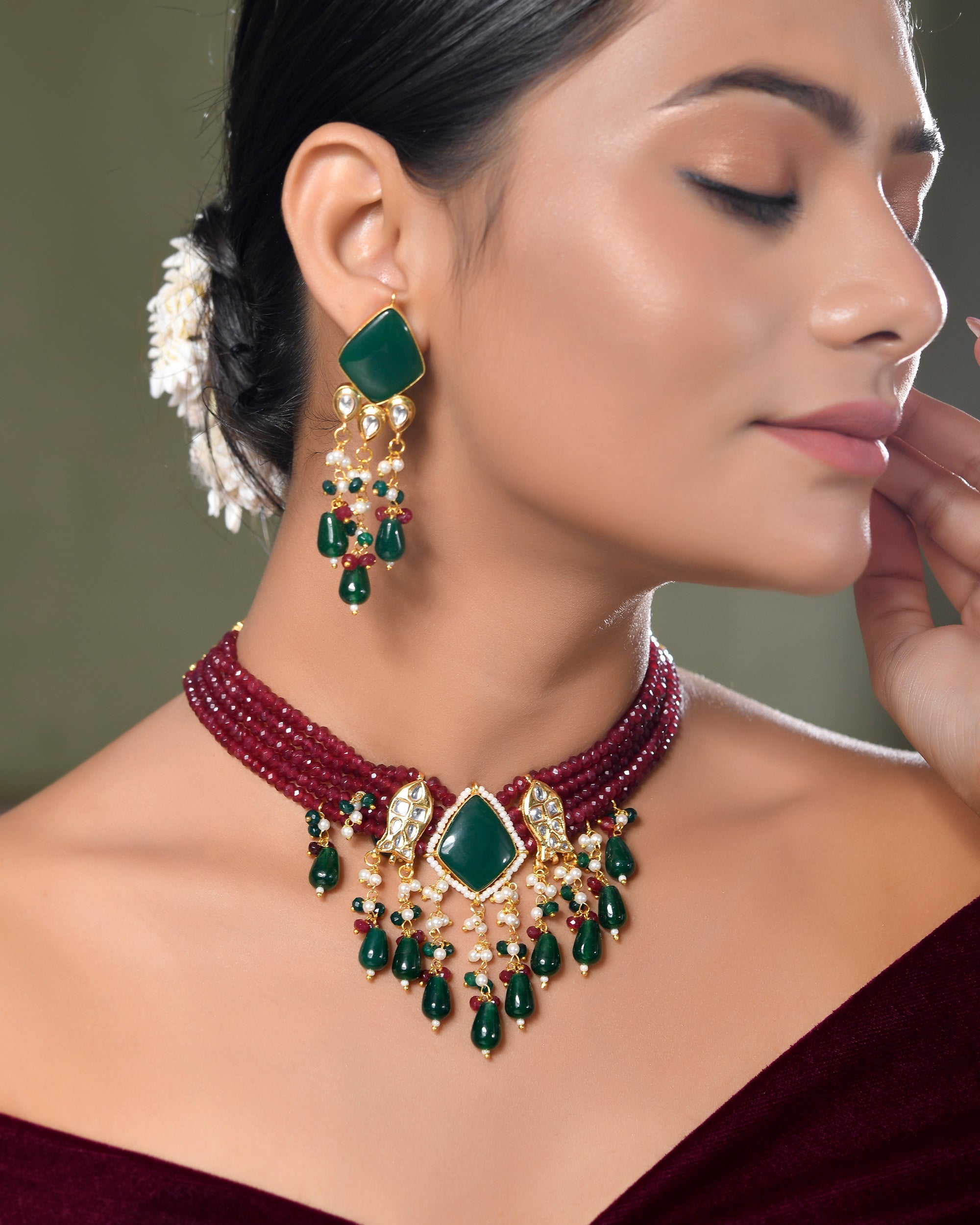Desiner Necklce