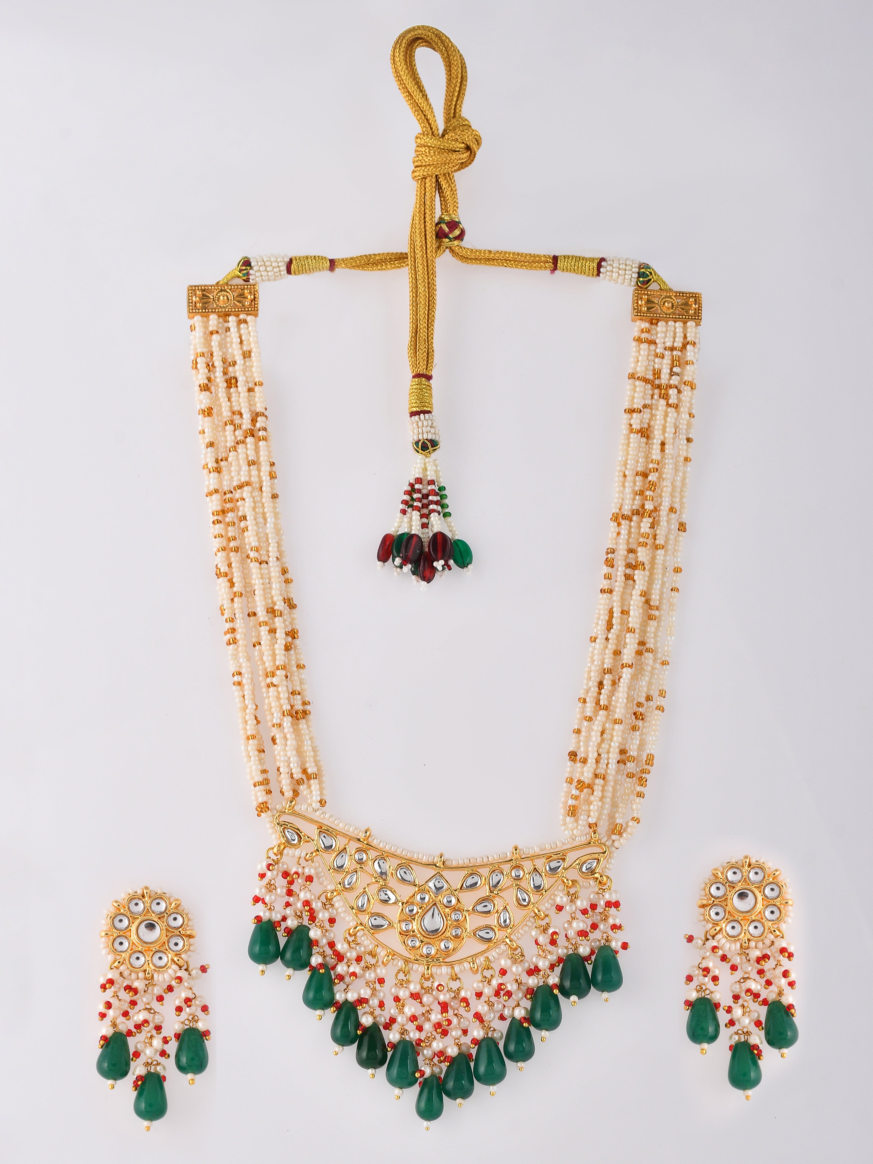 Handcrafted Kundan Ethereal Beauty Necklace Set