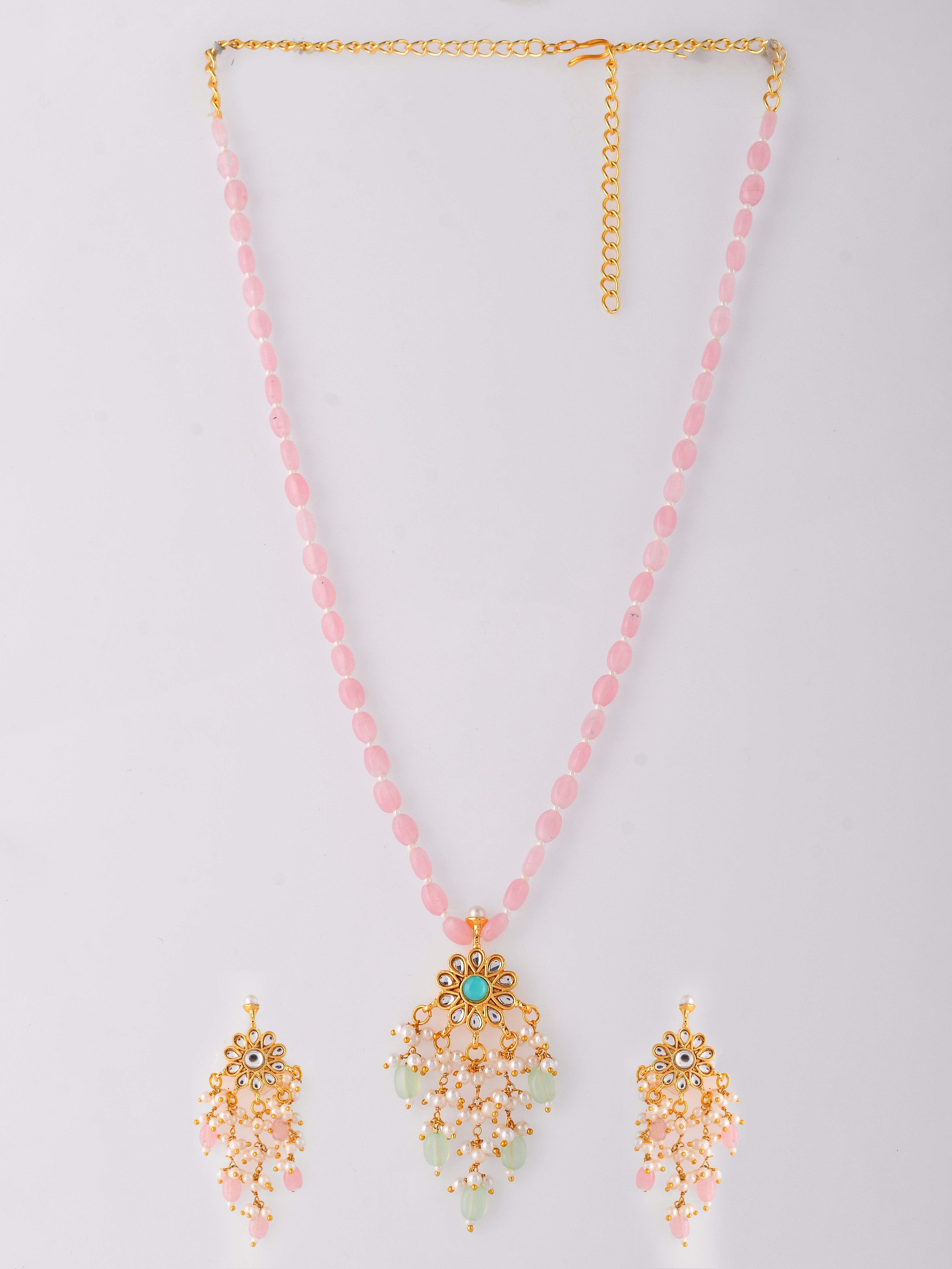 Kundan Queen's Delight Pink Necklace Set
