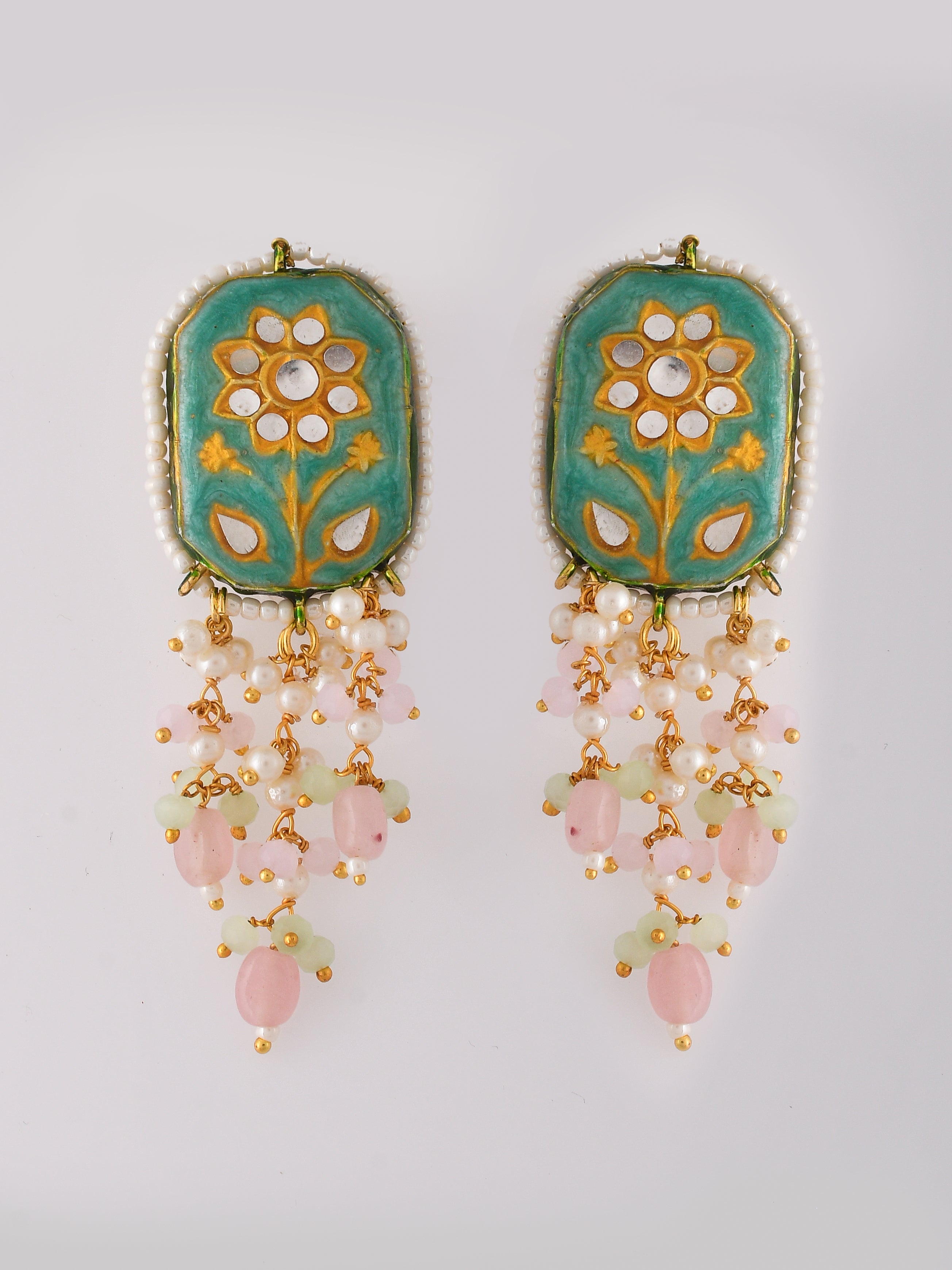 Kundan Majesty Choker Necklace Set