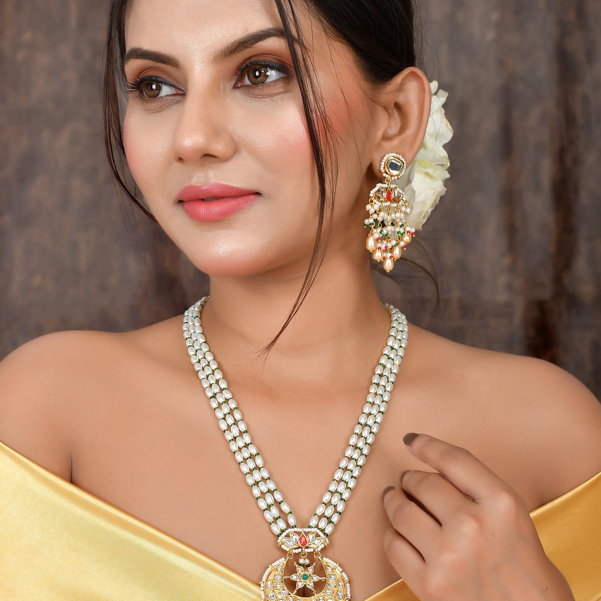 Royal Radiance Ensemble Necklace Set