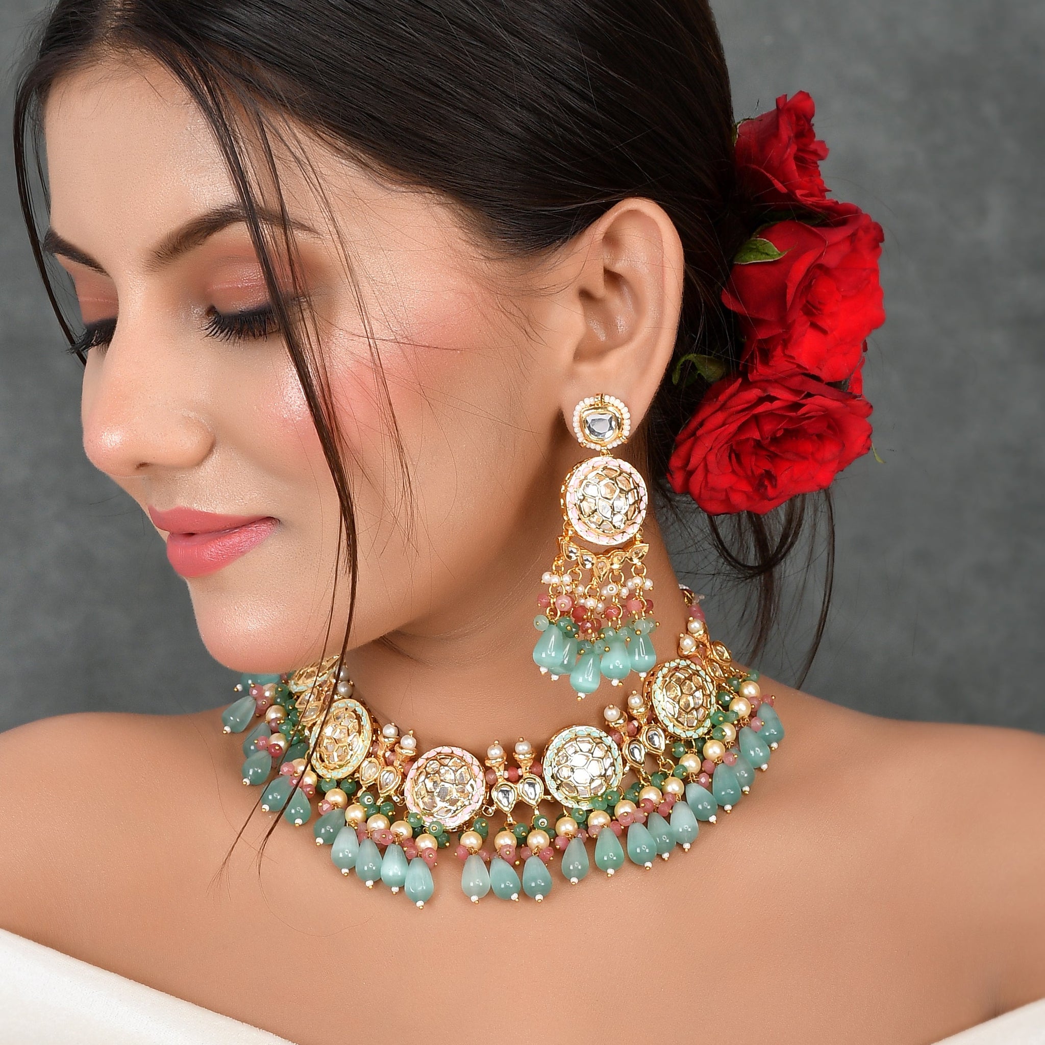 Captivating Kundan Meenakari Ensemble