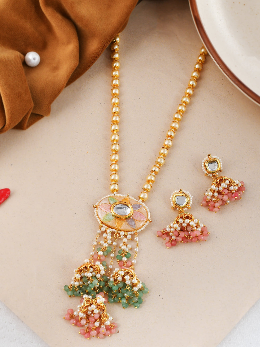 Classic kundan Meenakari Perfection