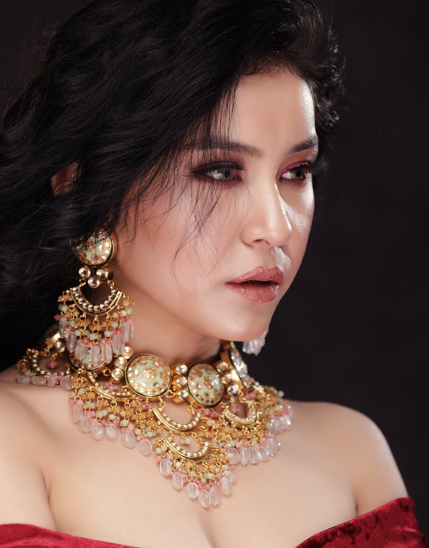 Dastoor Extravagant and Breathtaking Choker Necklace Set