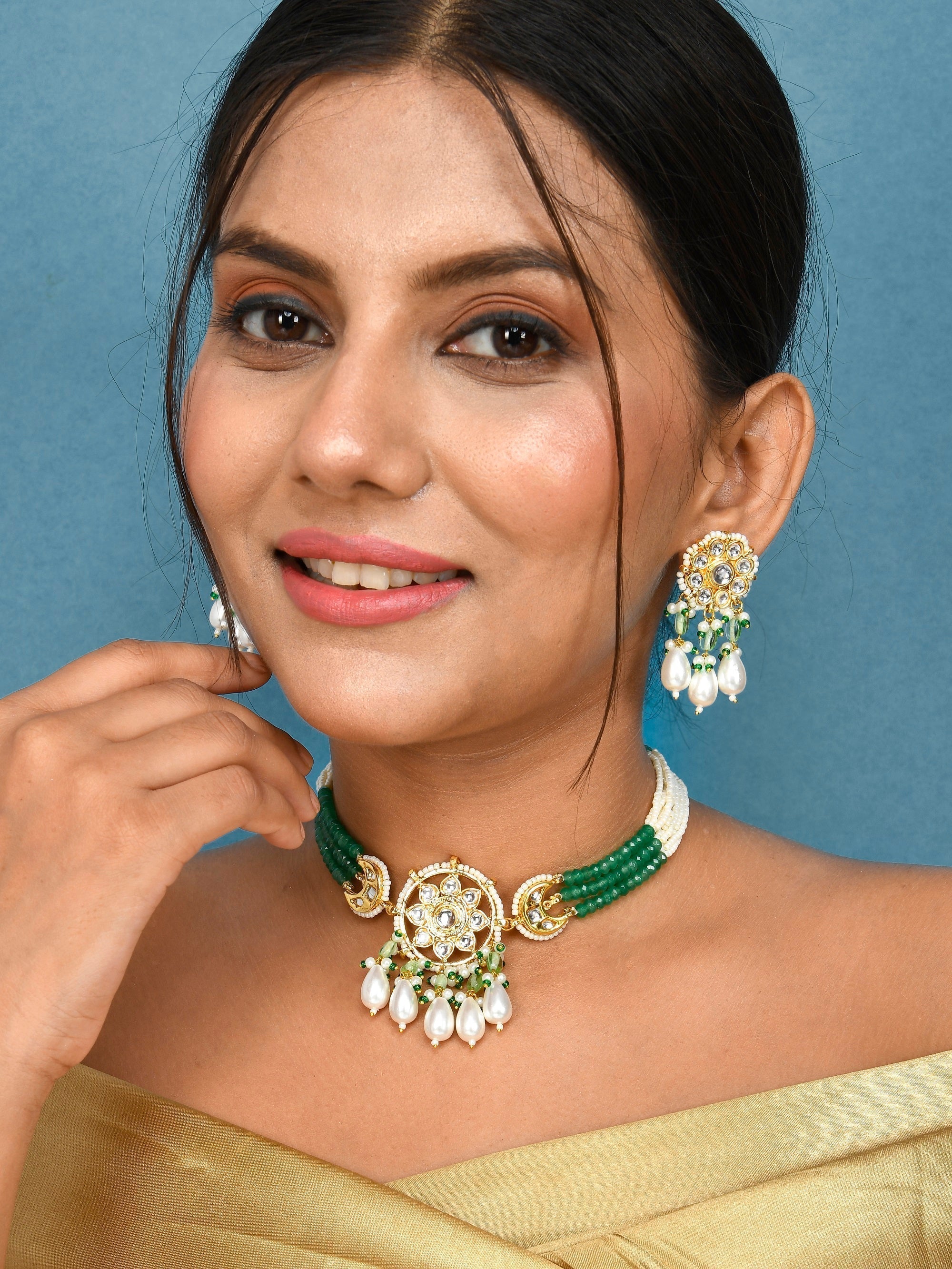 ROYAL RADIANCE KUNDAN NECKLACE