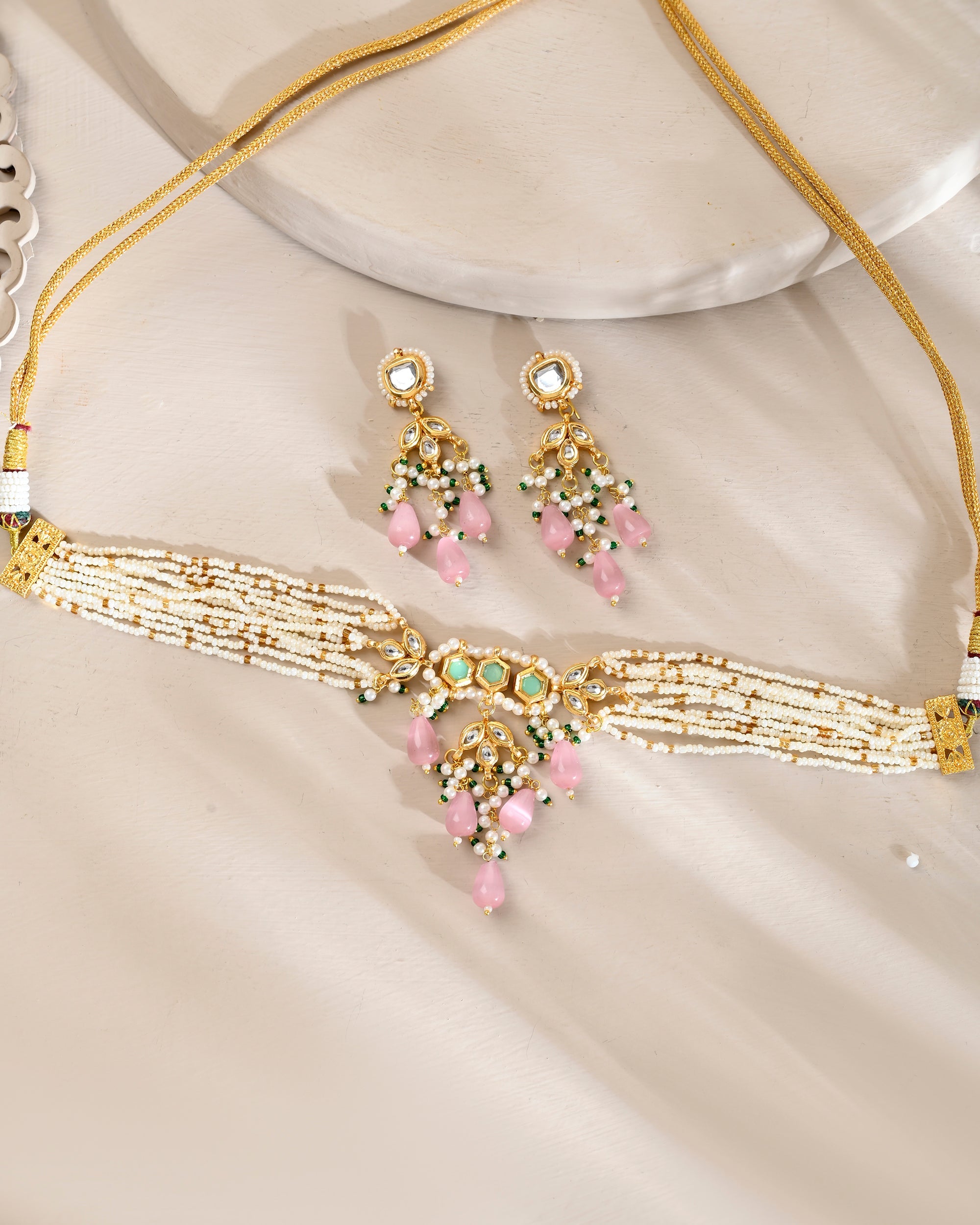 Desiner Necklce