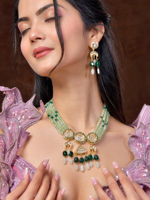 Dreamy Dewdrop Choker Necklace