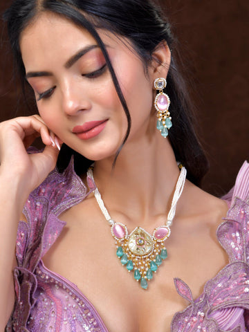 Royal Kundan Radiance Necklace
