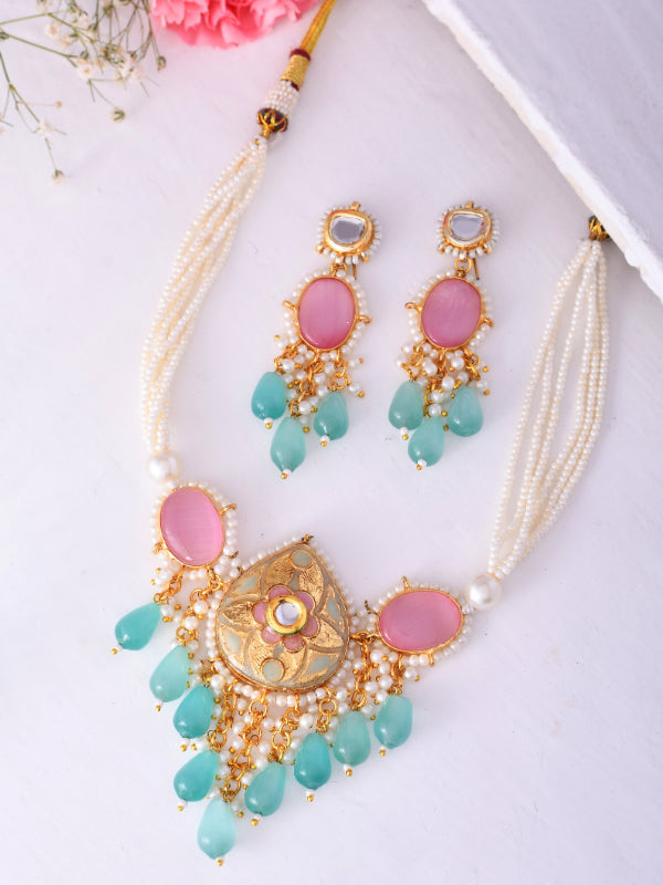 Royal Kundan Radiance Necklace