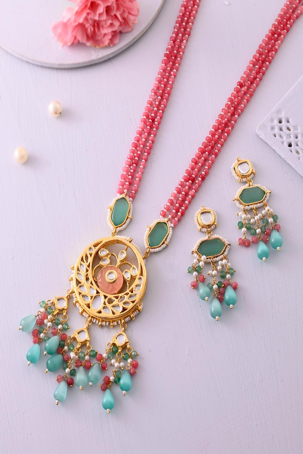 Desiner Necklce