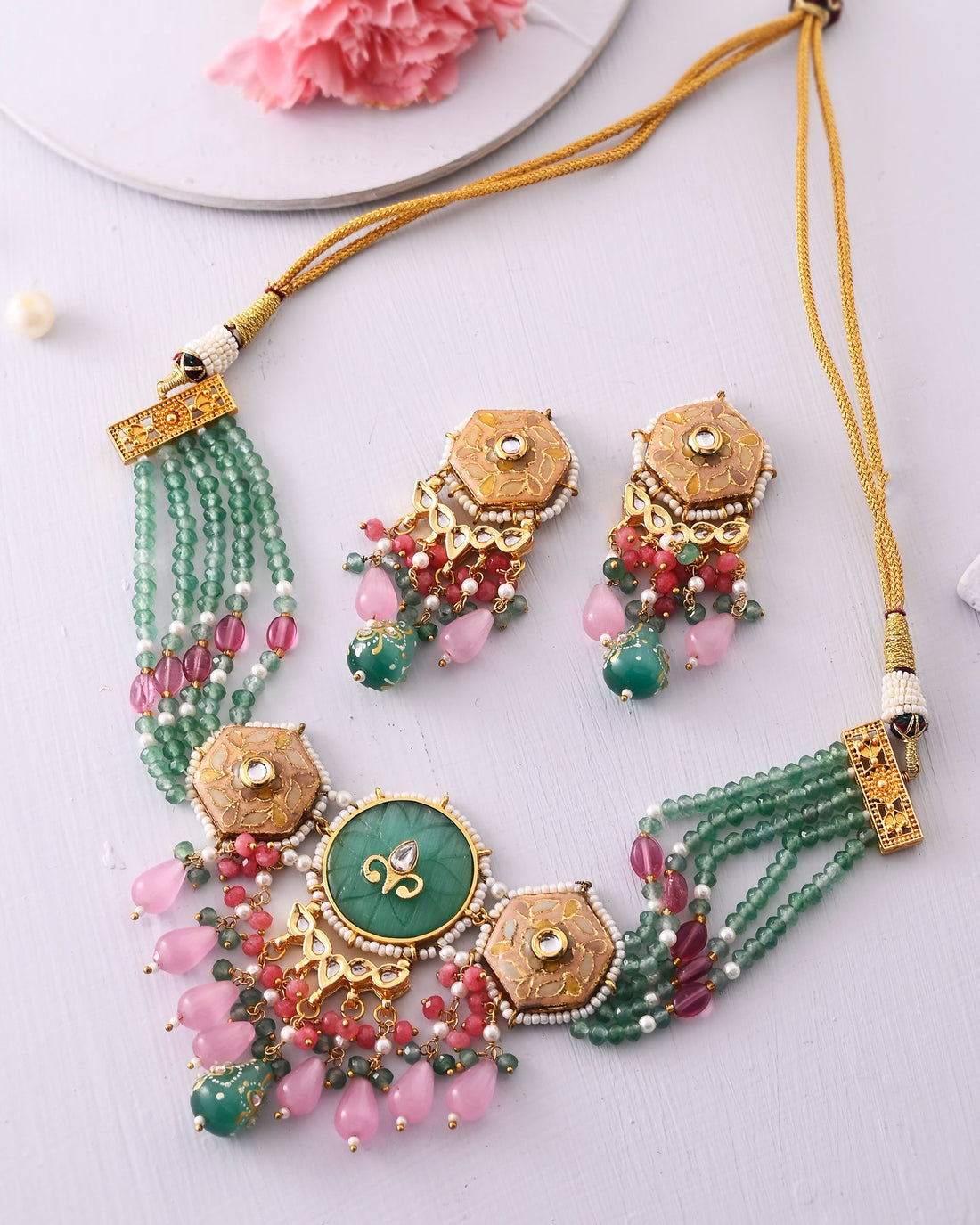 Desiner Necklce