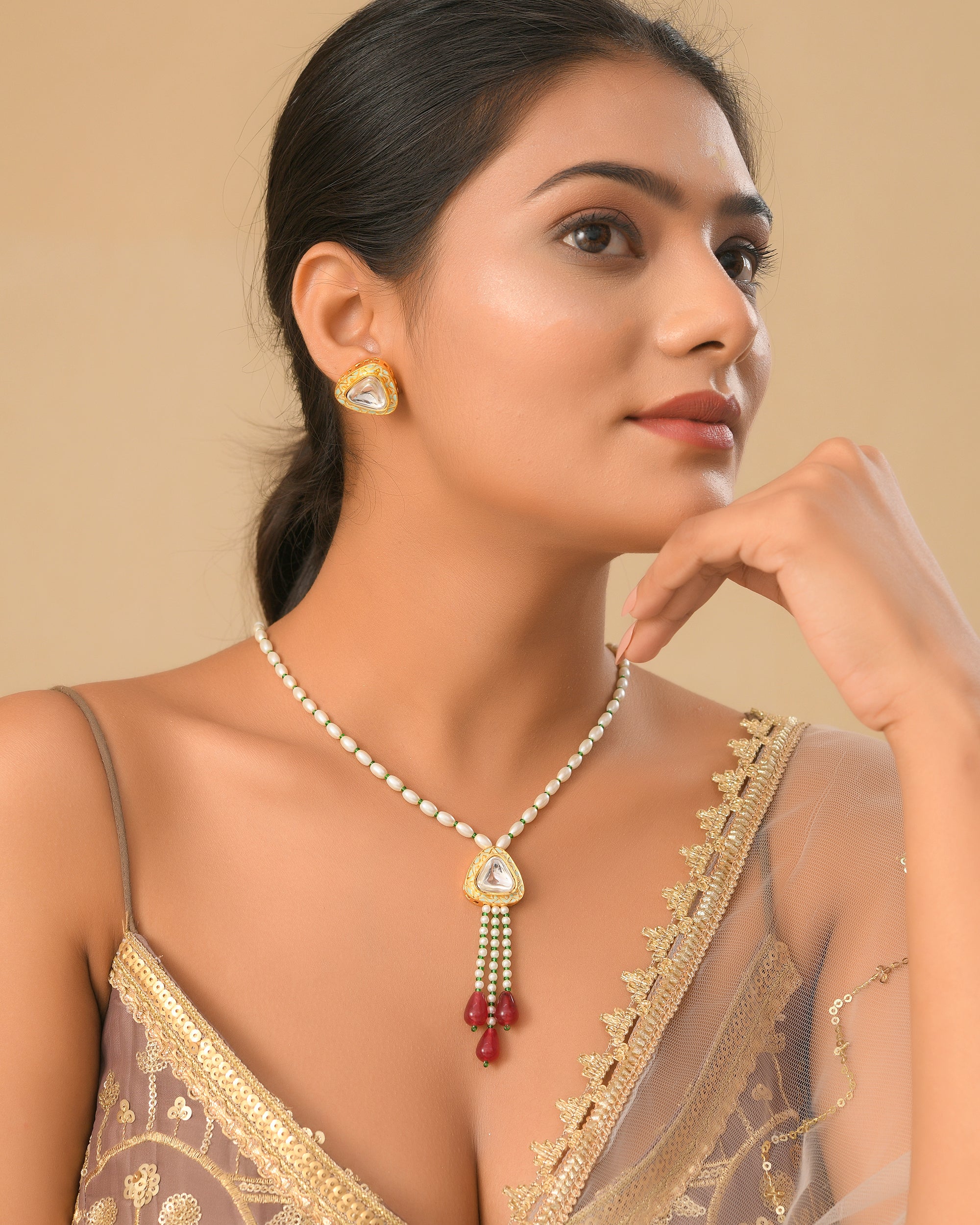 Desiner Necklce