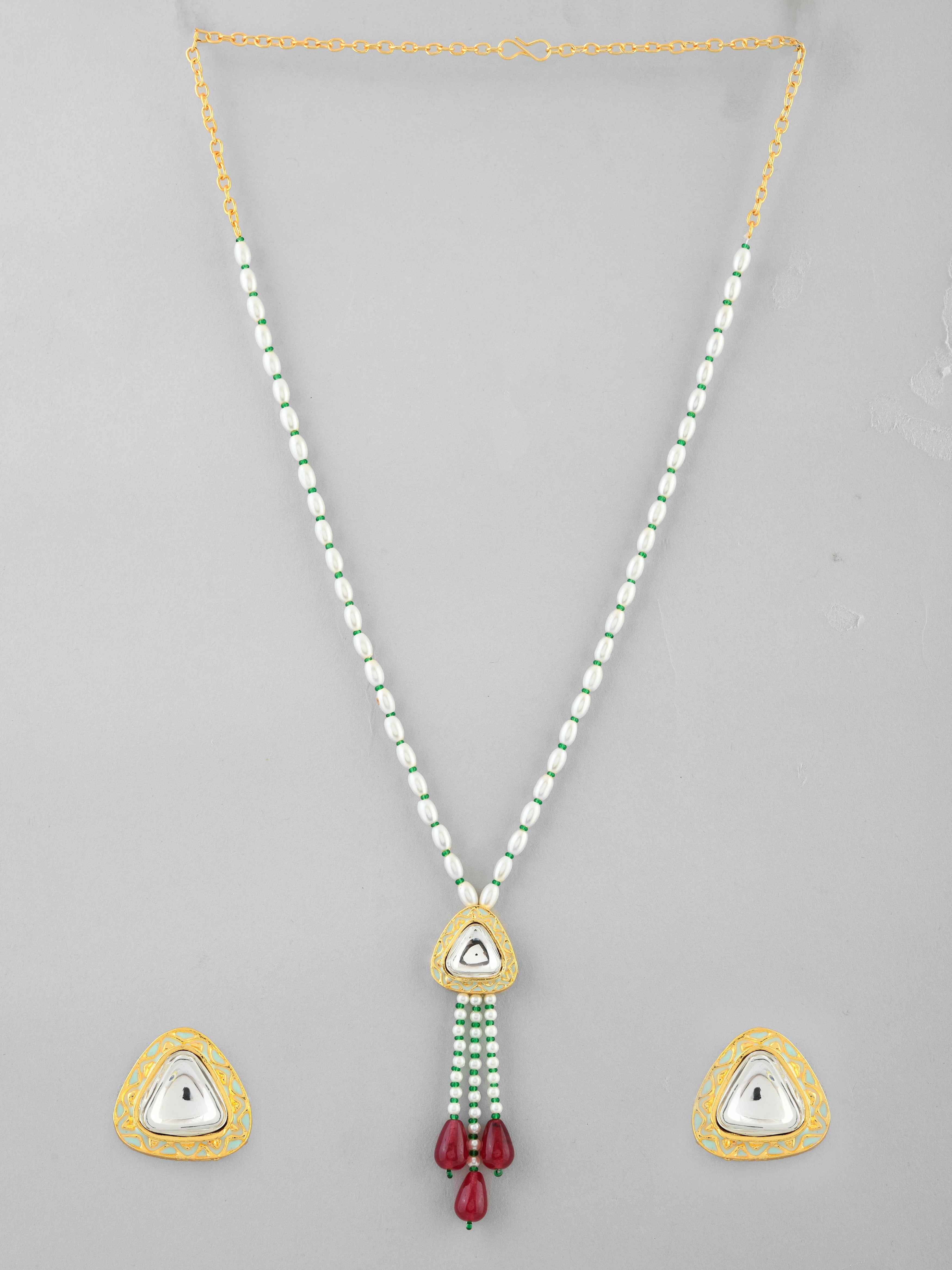 Desiner Necklce