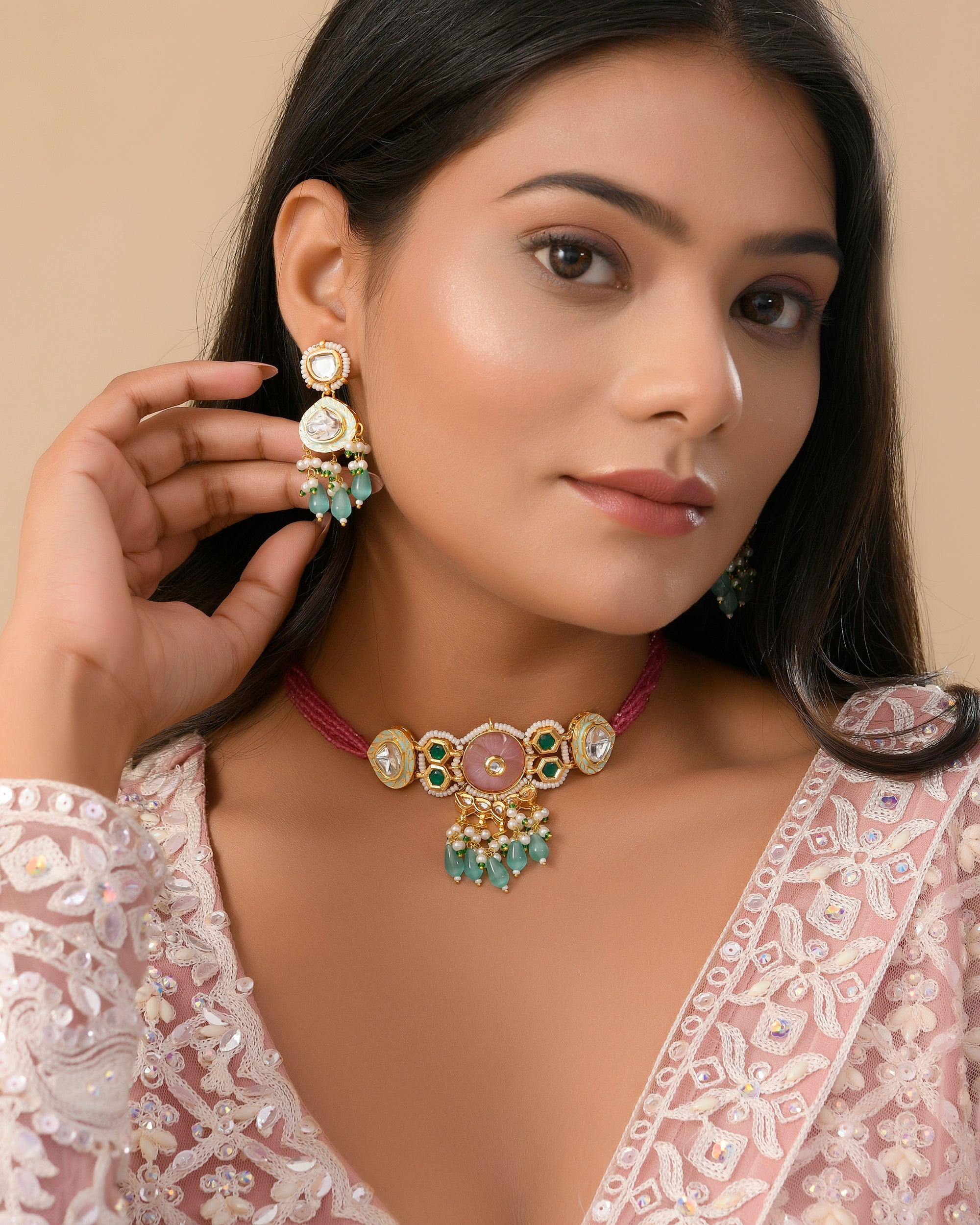 Desiner Necklce