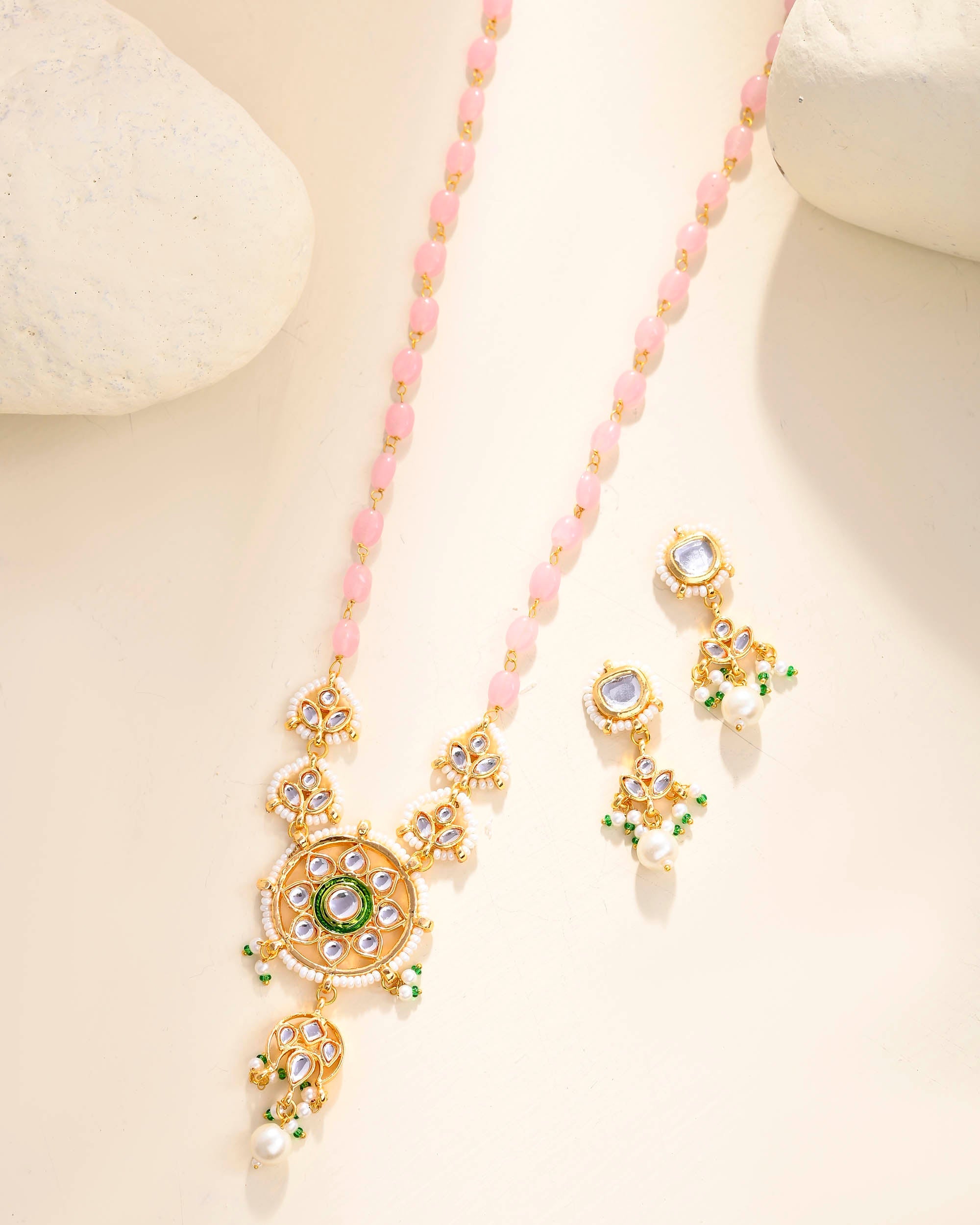 Desiner Necklce