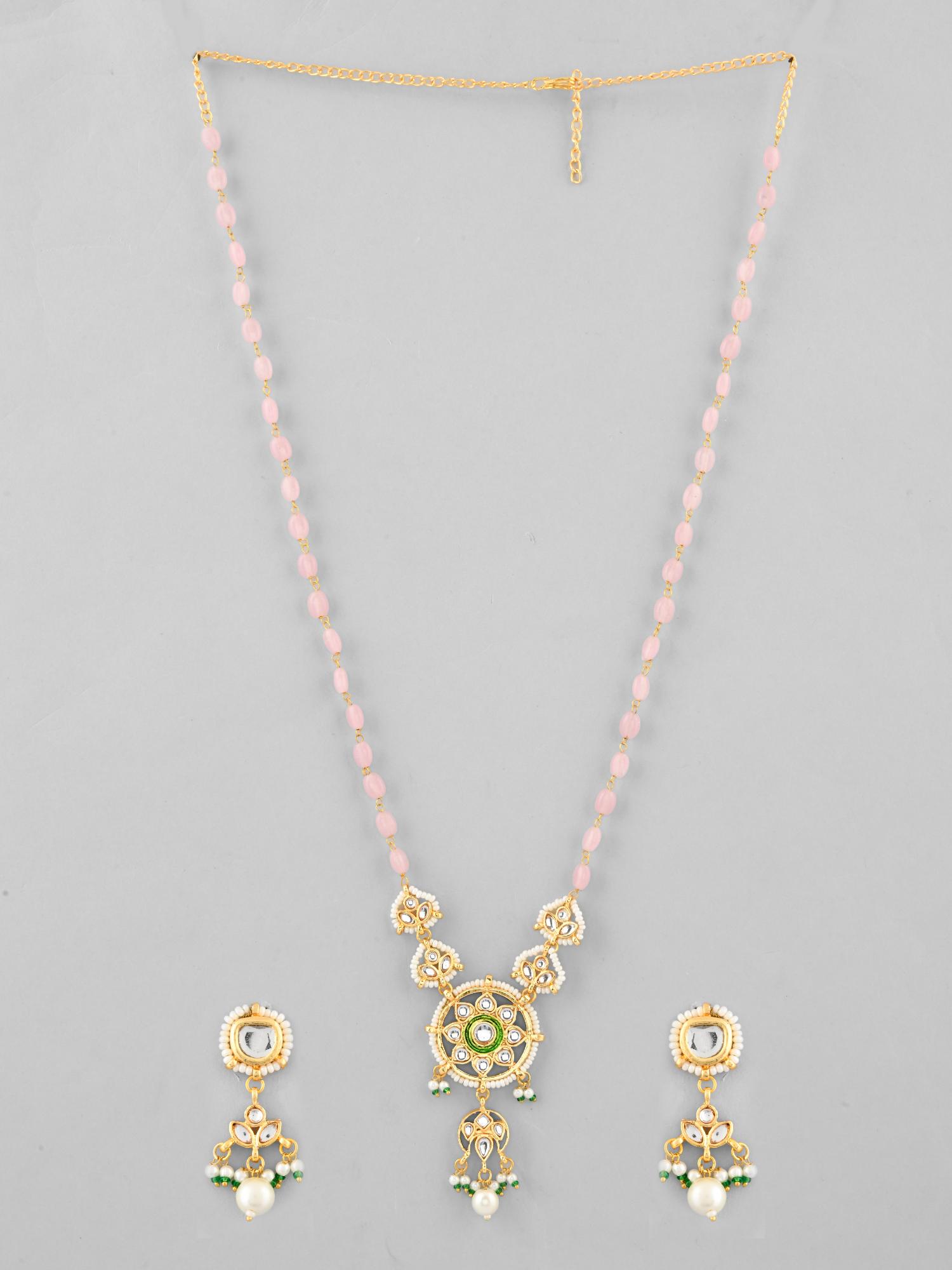 Desiner Necklce