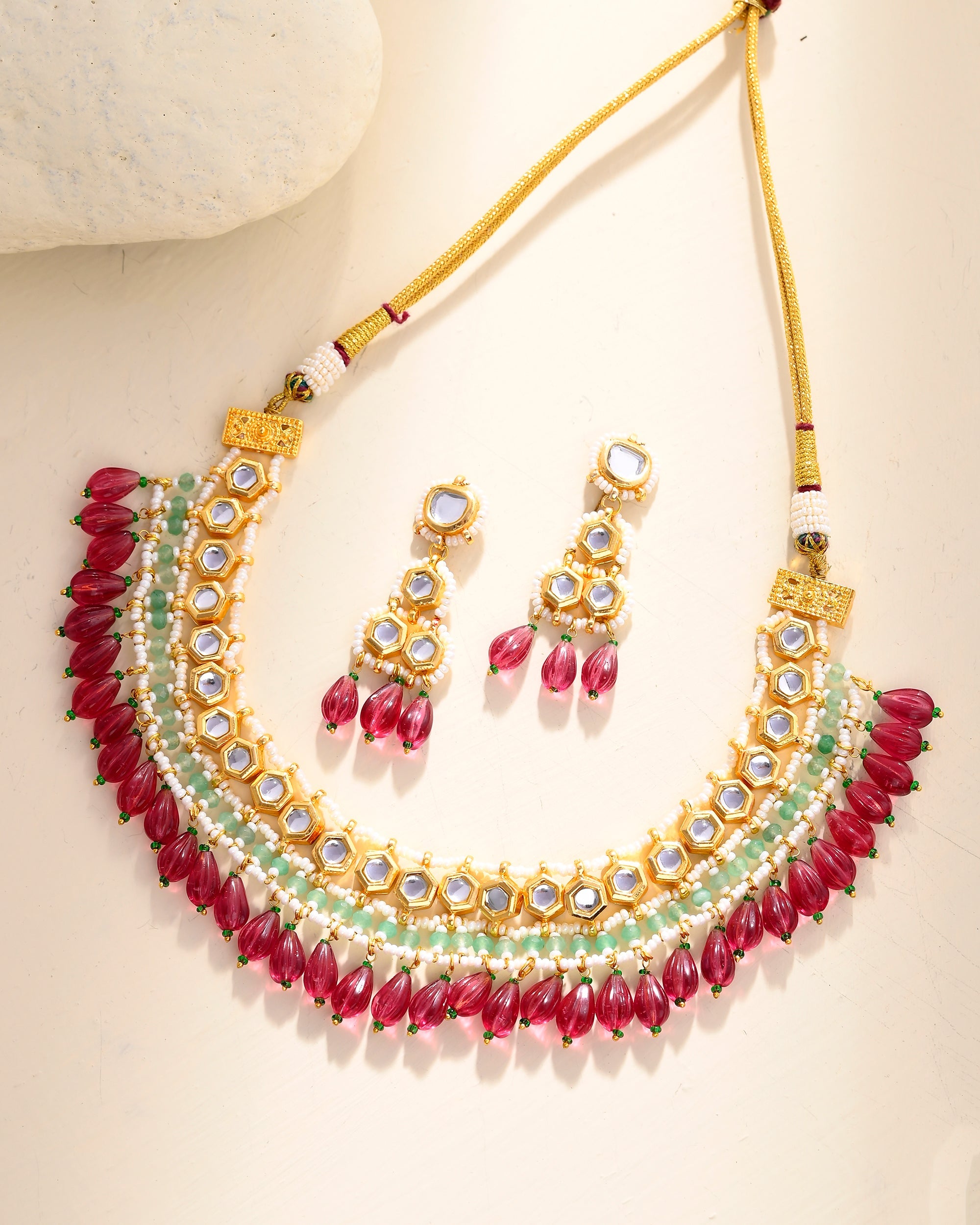 Desiner Necklce
