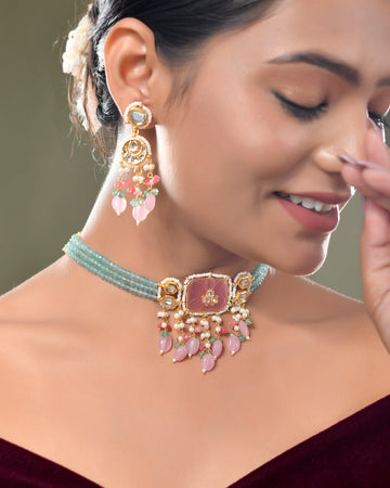 Desiner Necklce