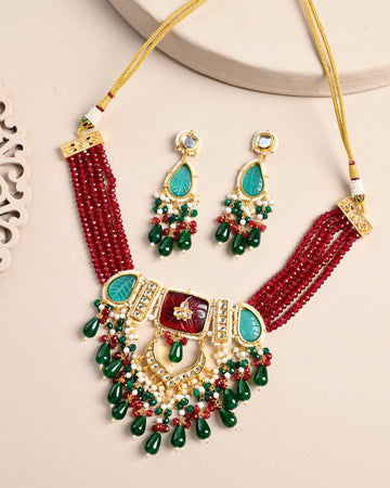 Desiner Necklce
