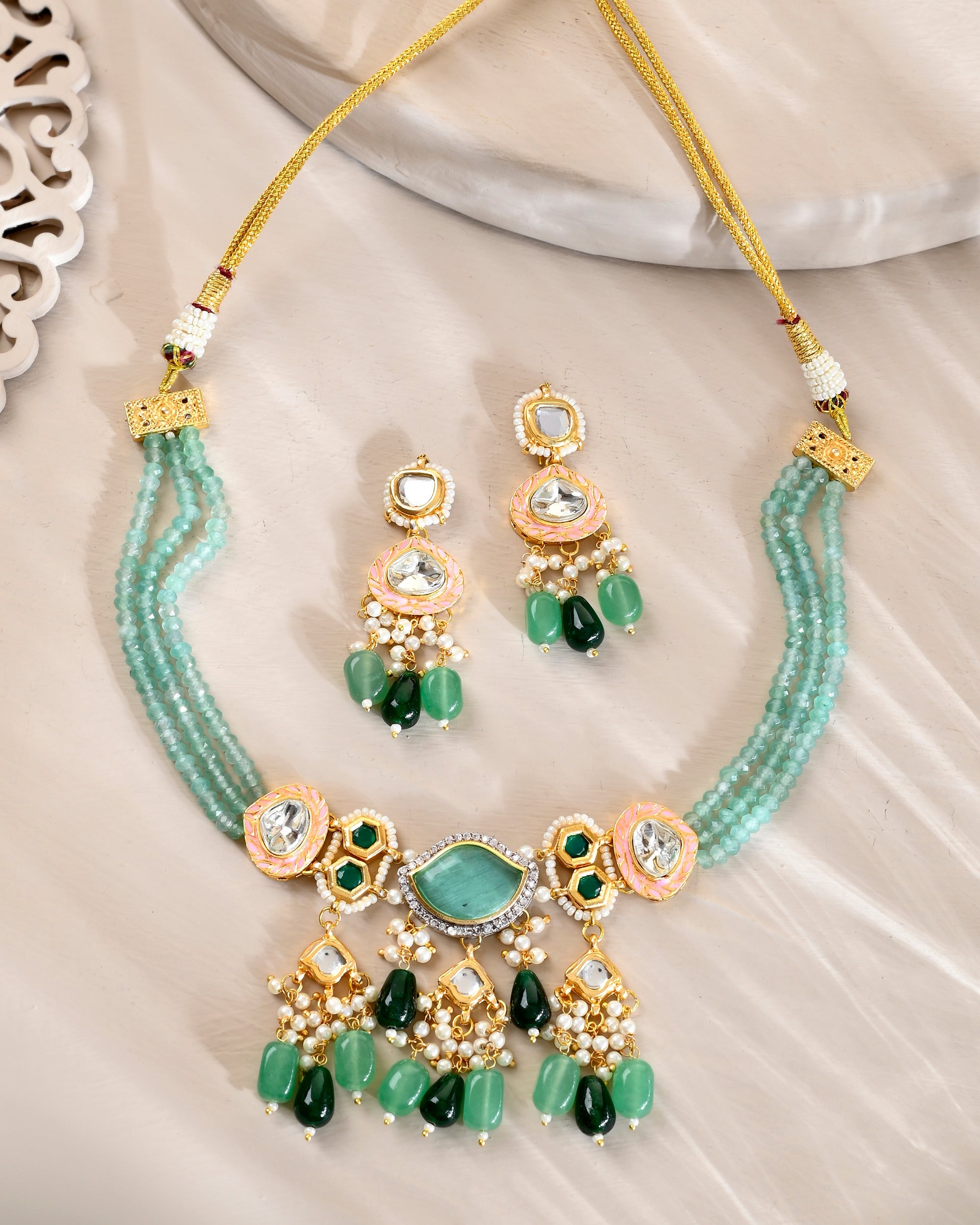 Desiner Necklce