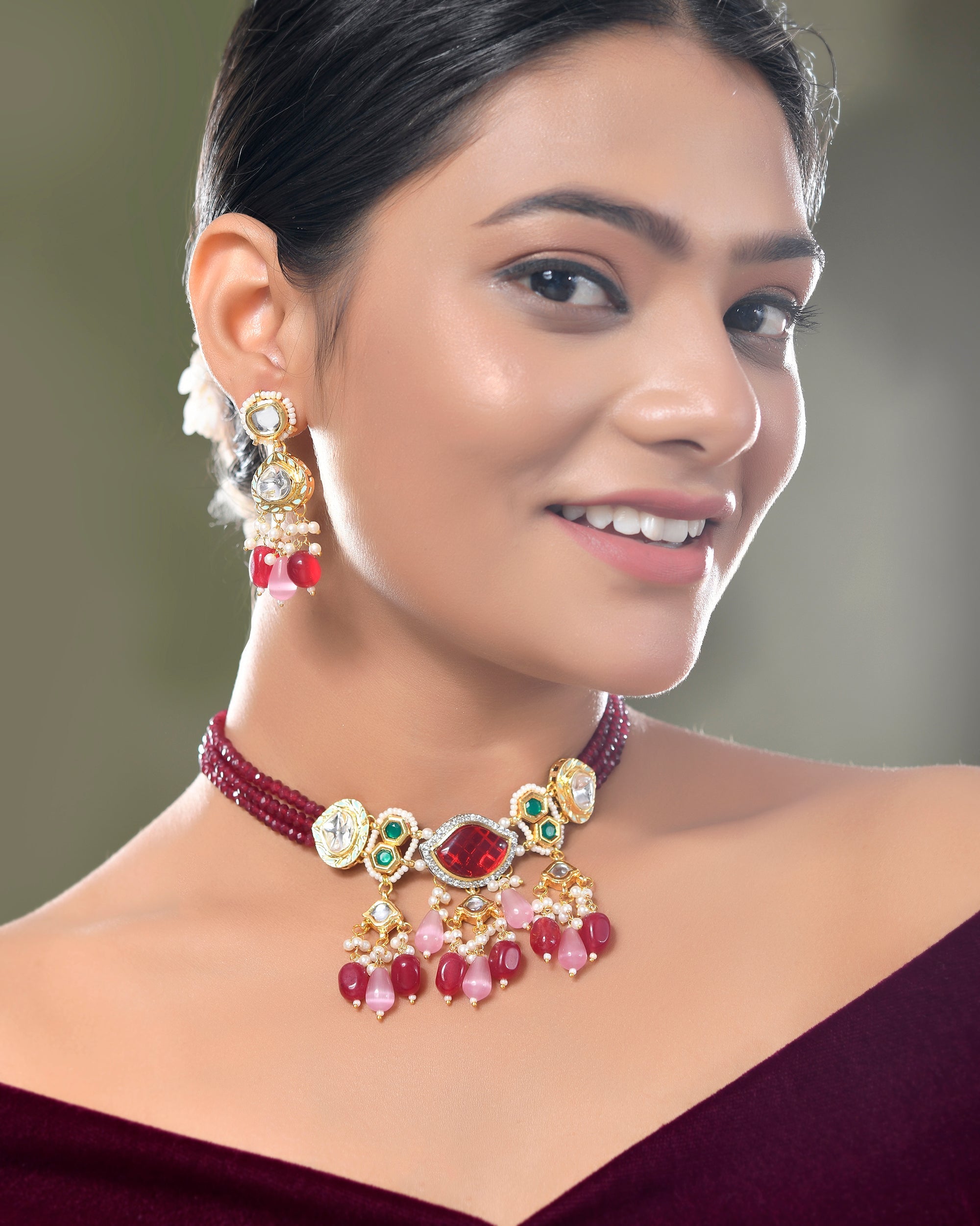 Desiner Necklce