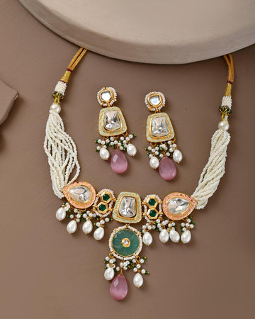 Desiner Necklce
