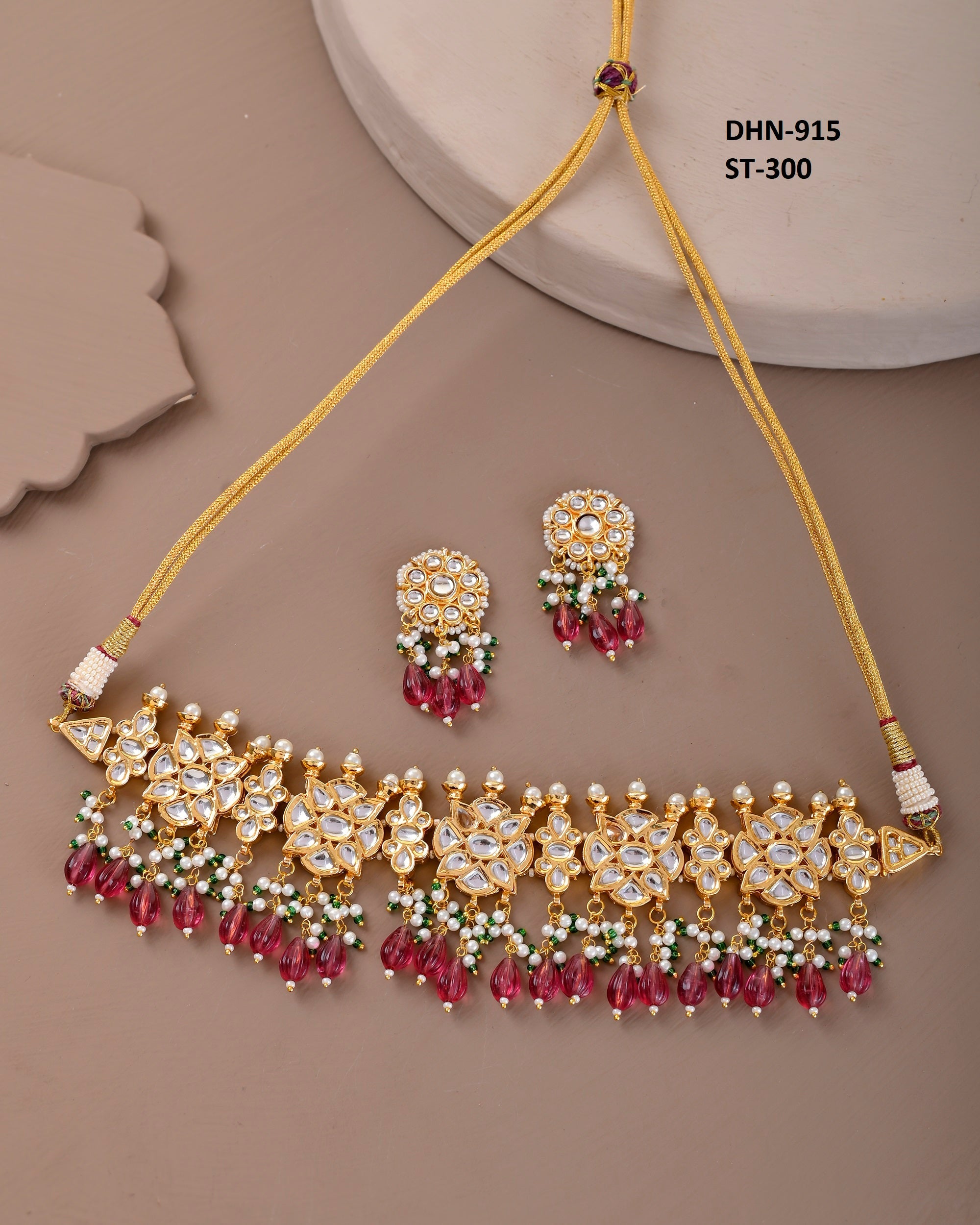 Desiner Necklce