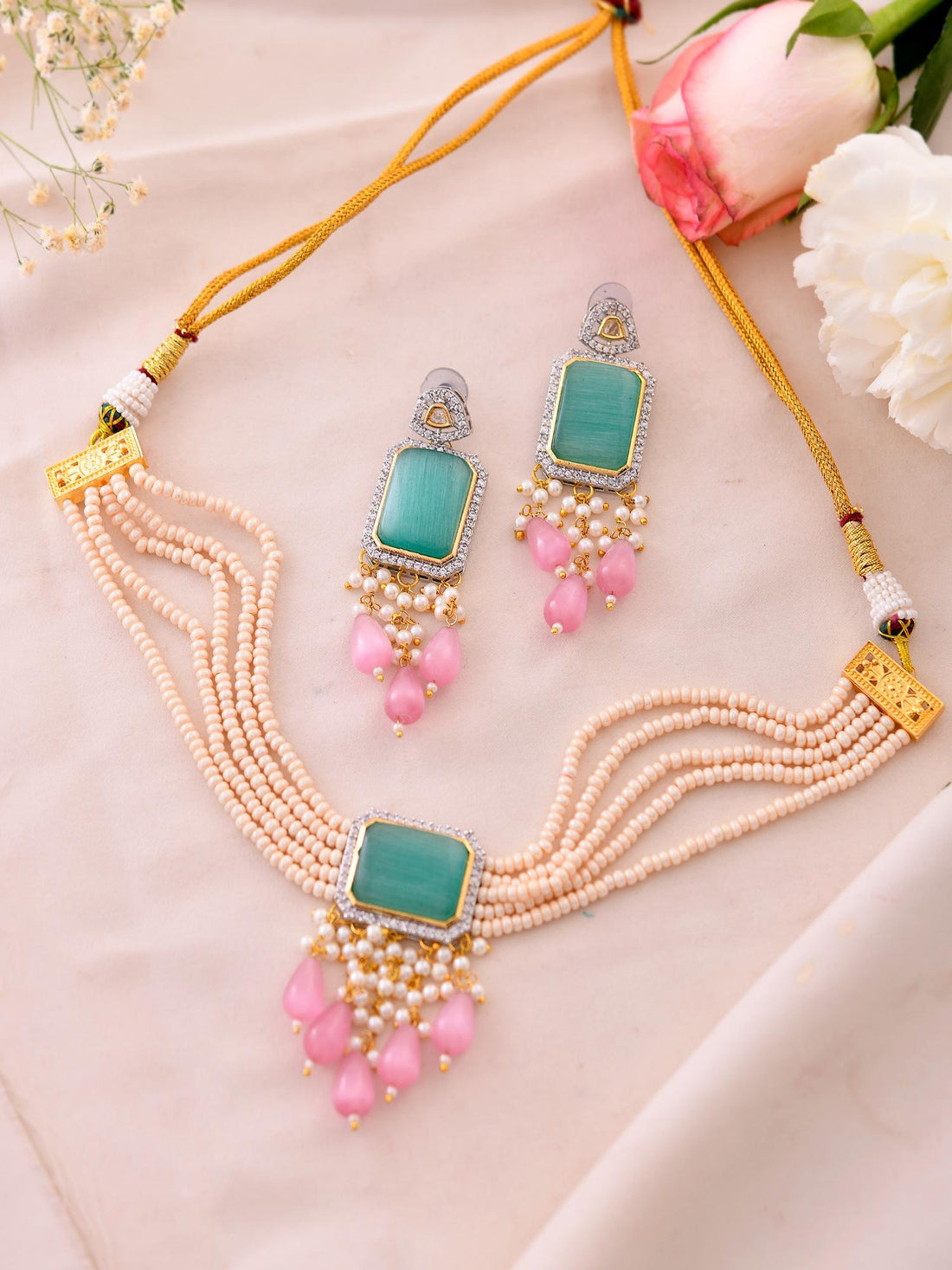 Desiner Necklce