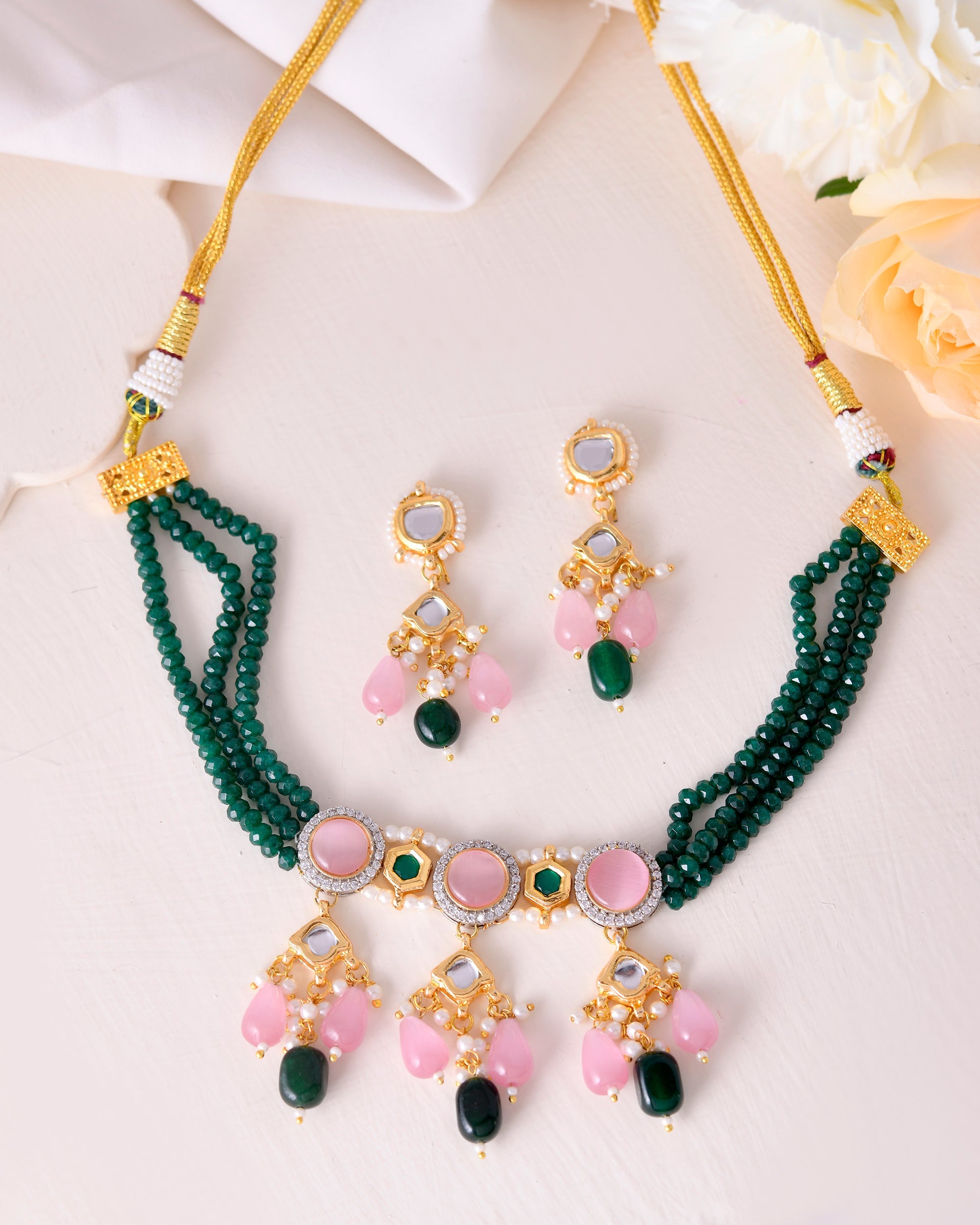 Desiner Necklce