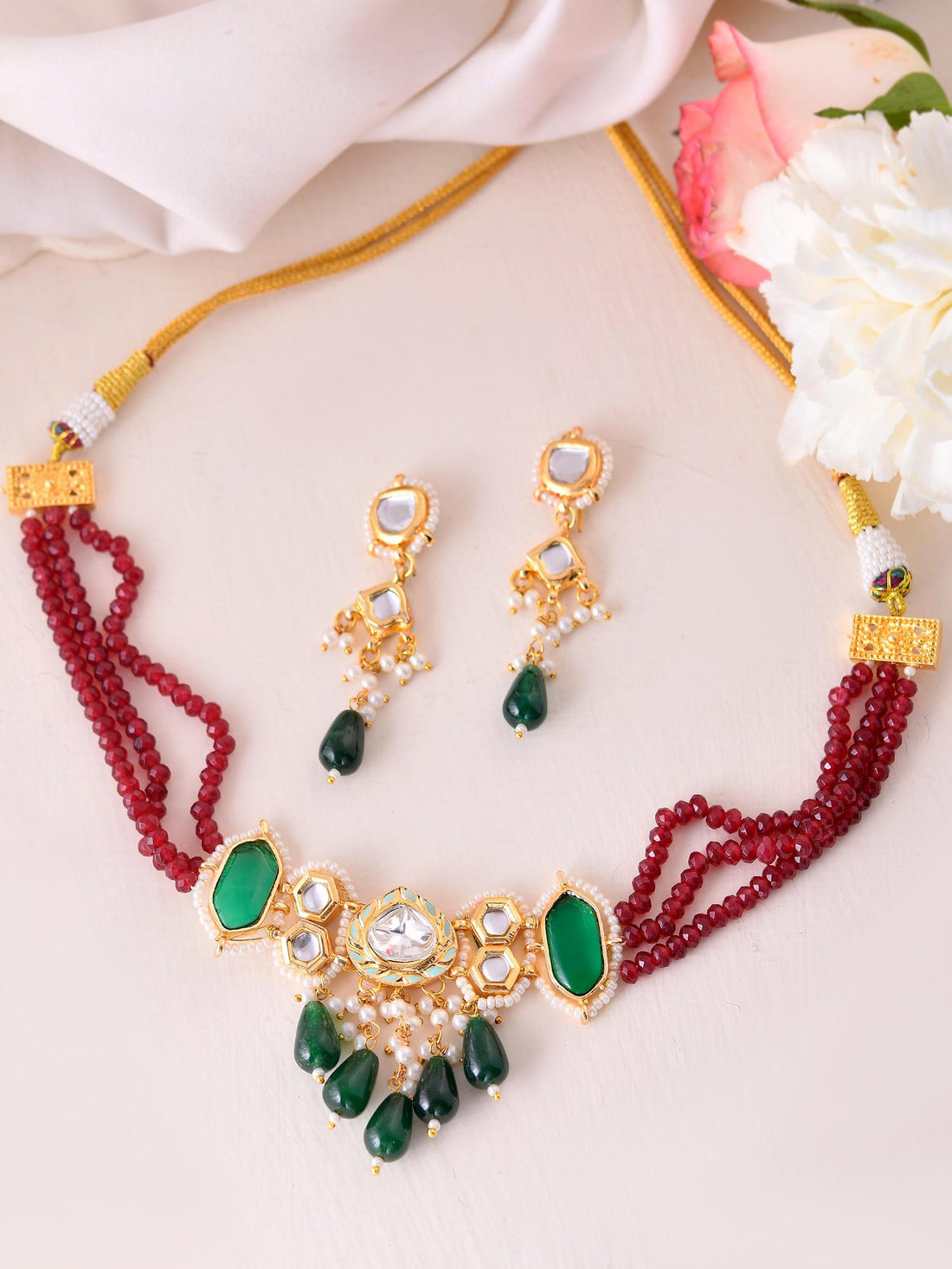 Desiner Necklce