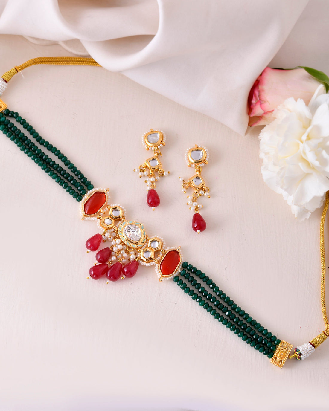 Desiner Necklce