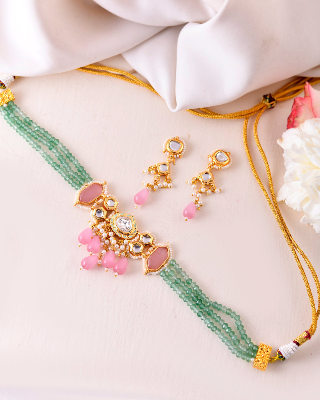 Desiner Necklce