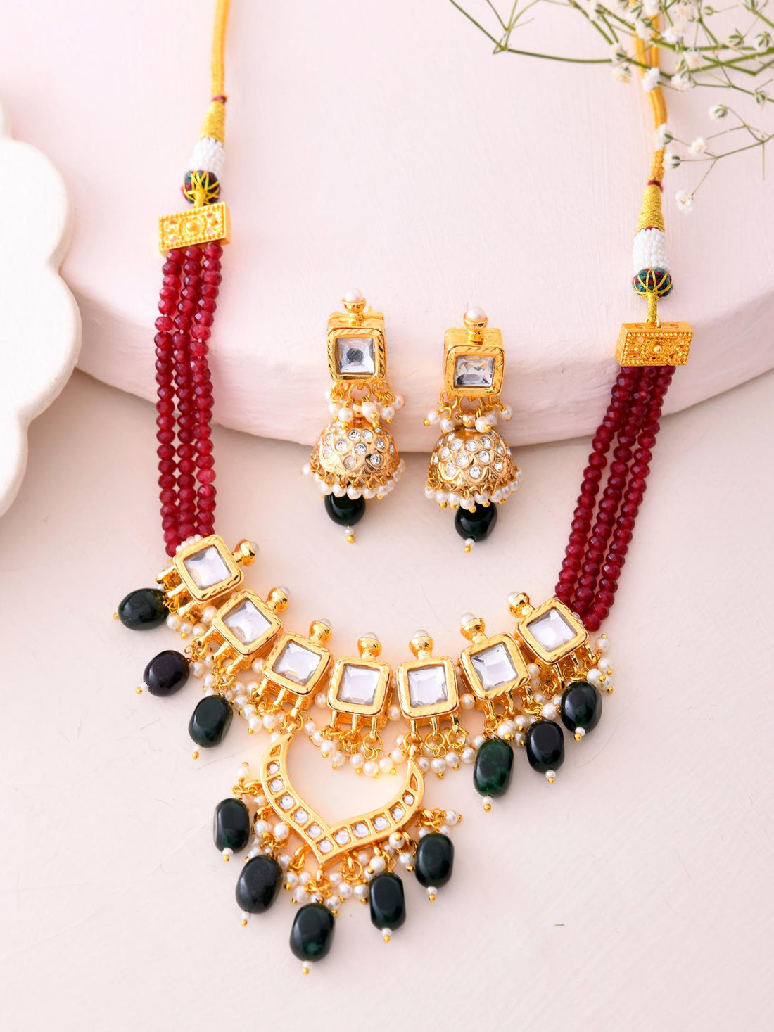Desiner Necklce
