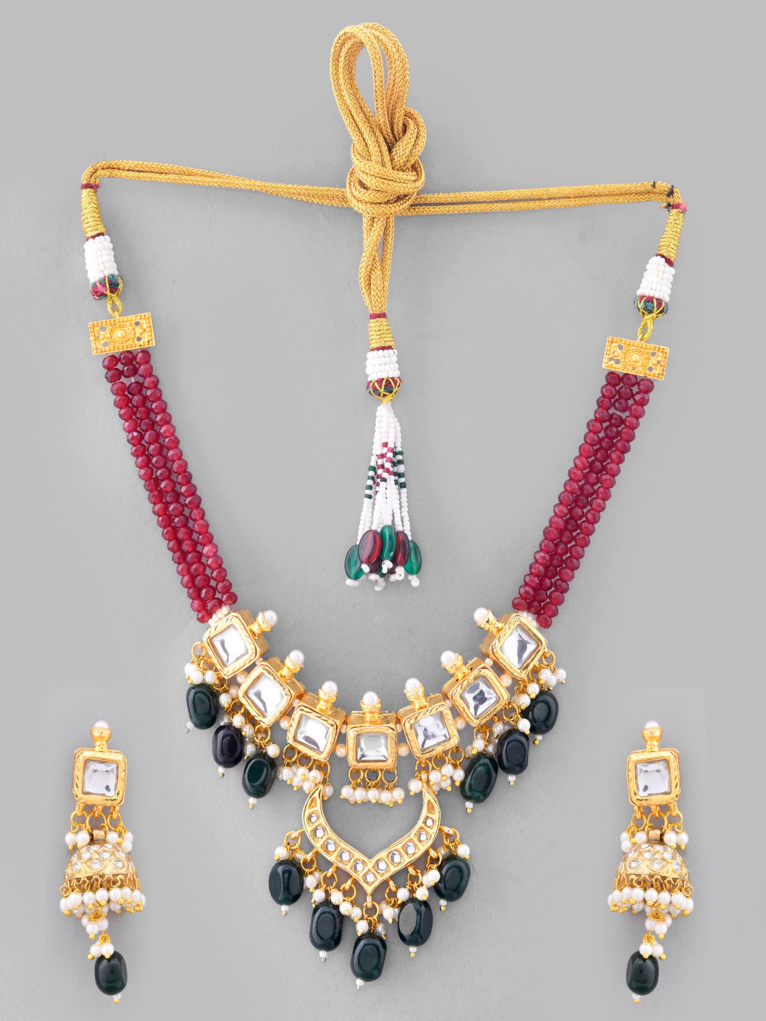 Desiner Necklce