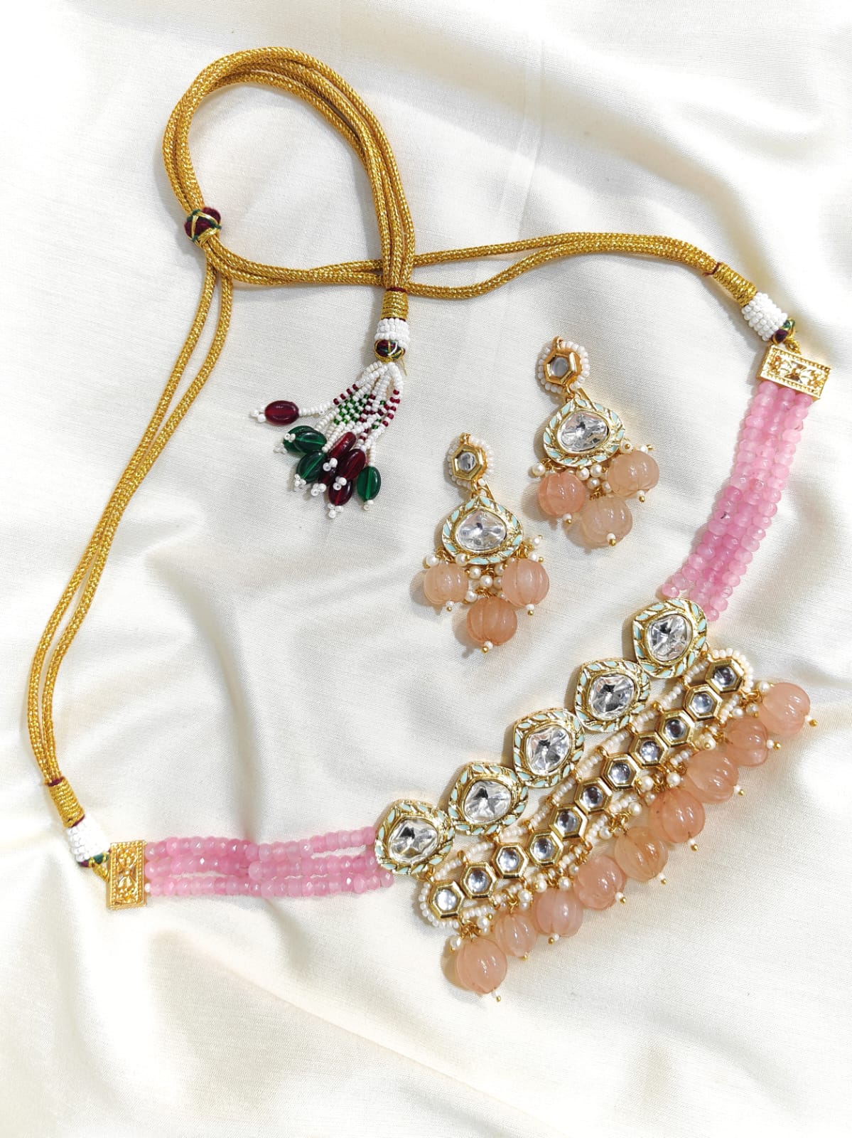 Desiner Necklce