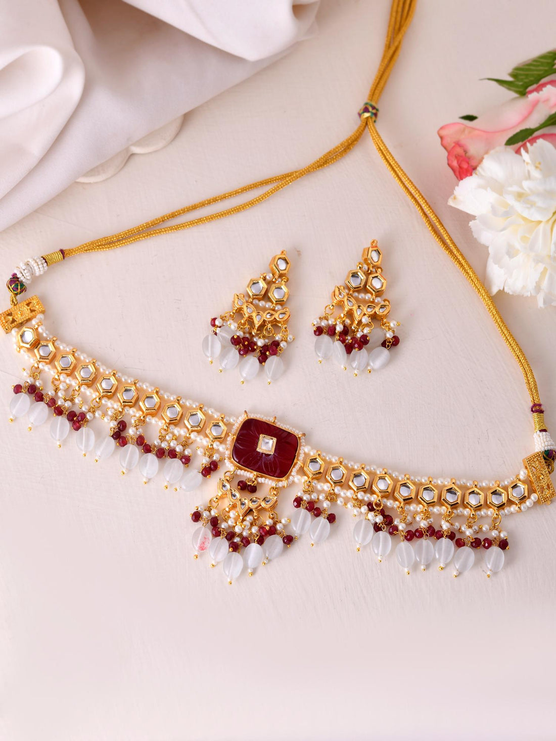 Desiner Necklce