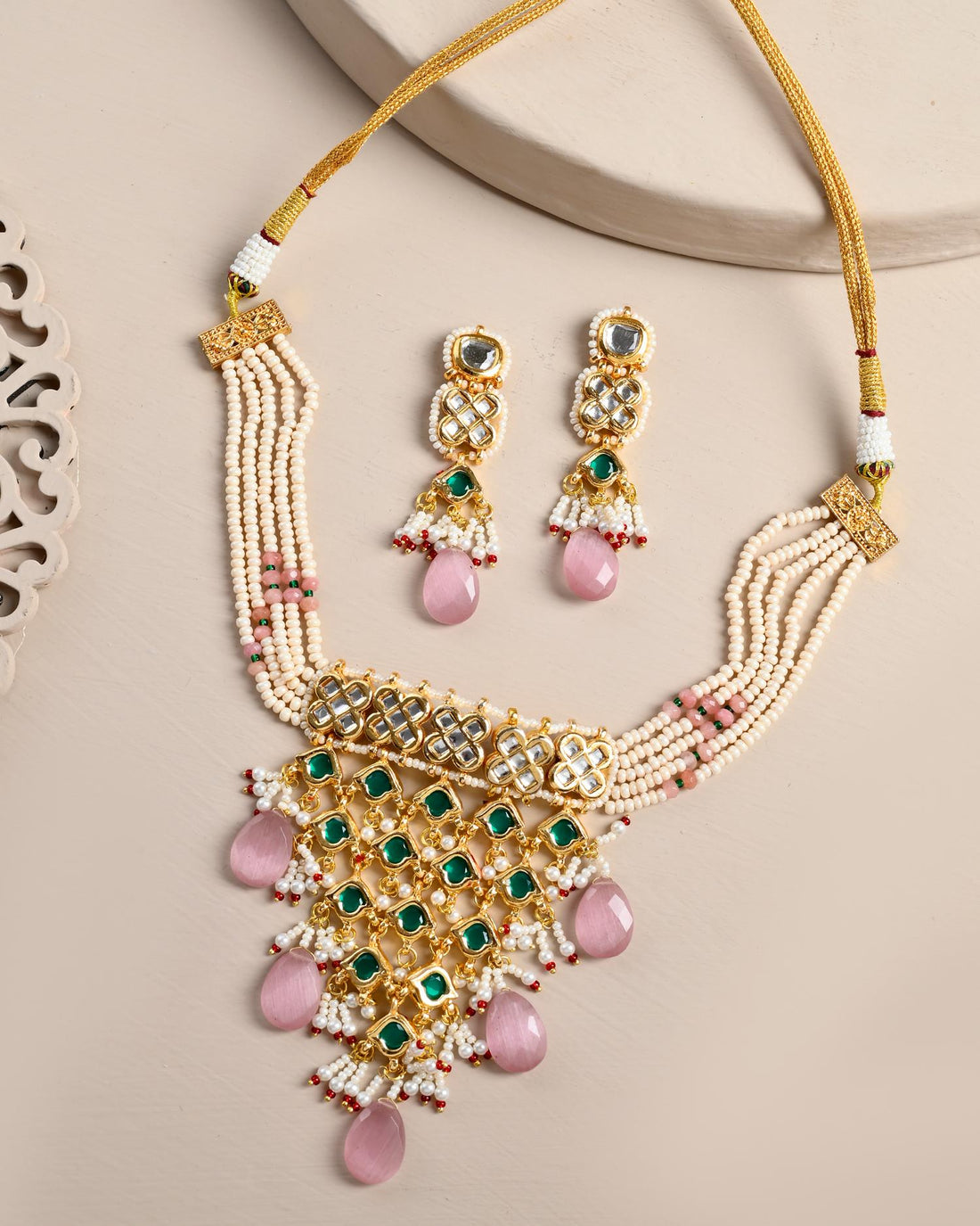 Desiner Necklce