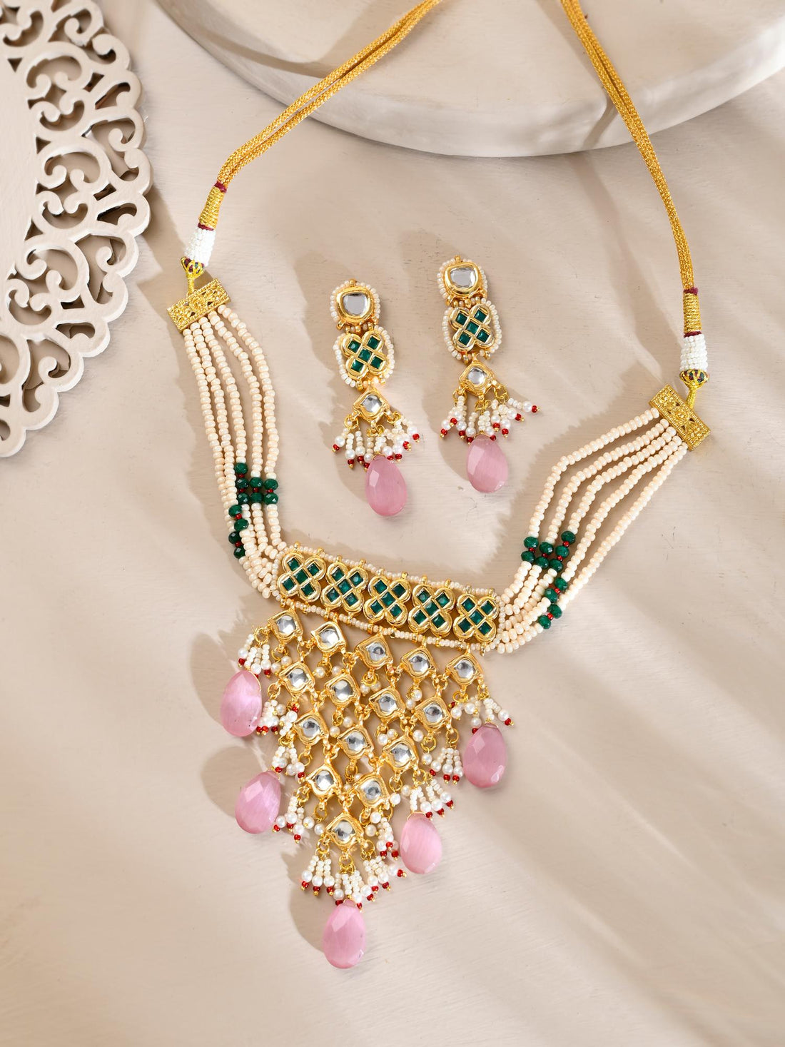 Desiner Necklce