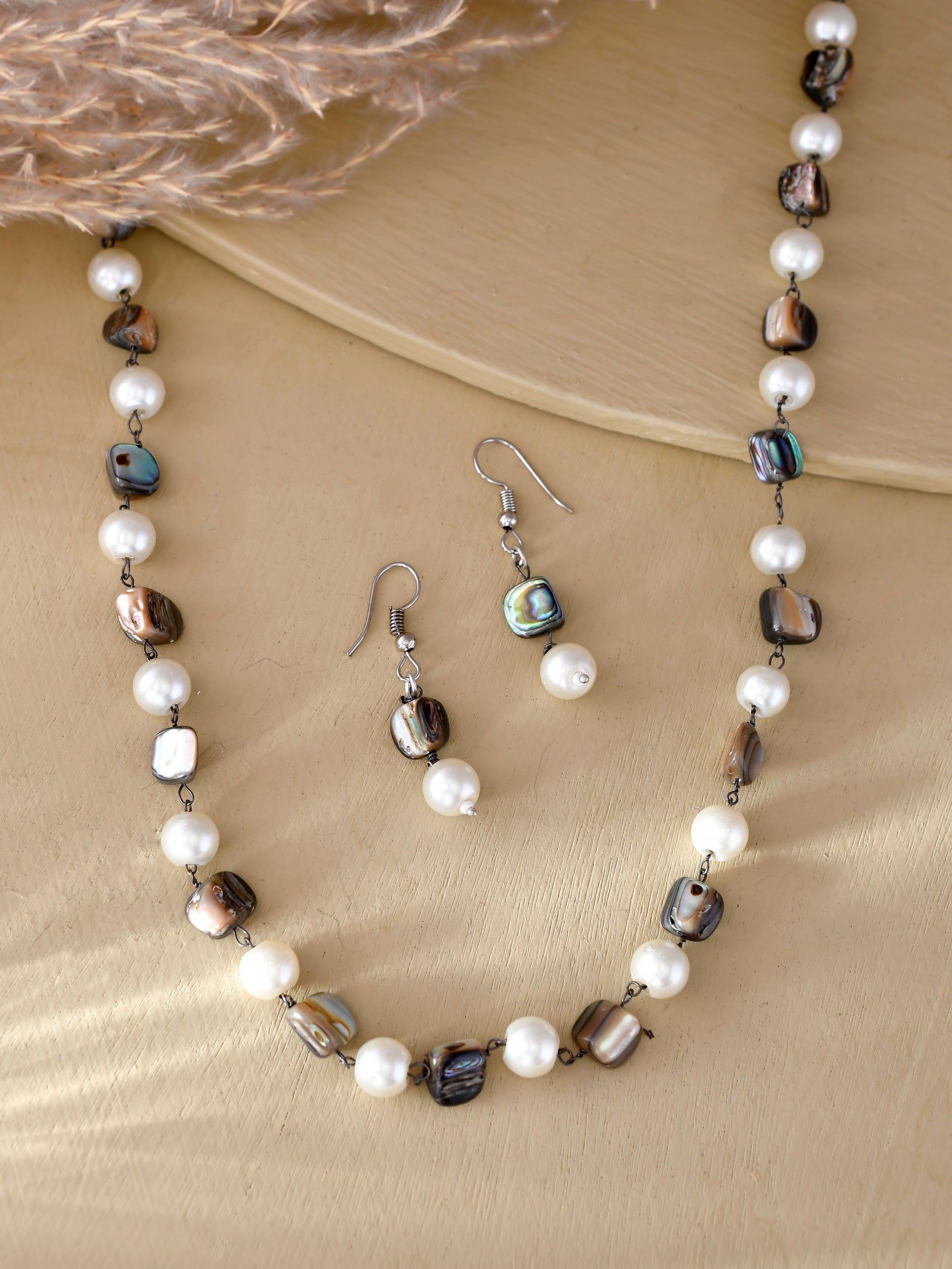 Jewel Essence Atelier