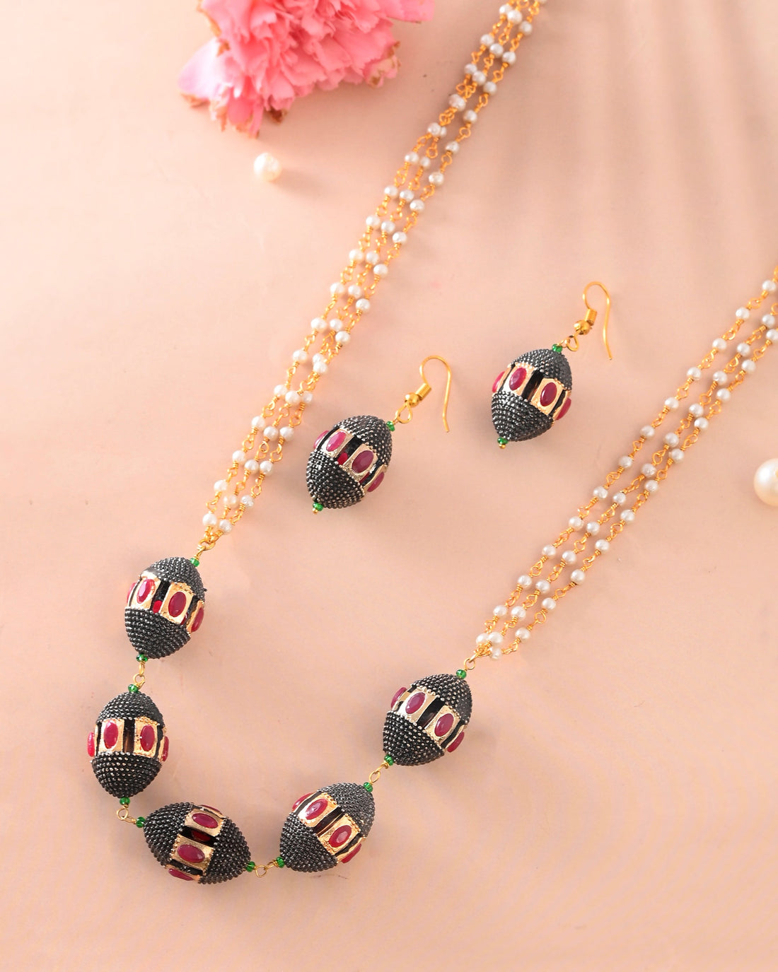 Desiner Necklce