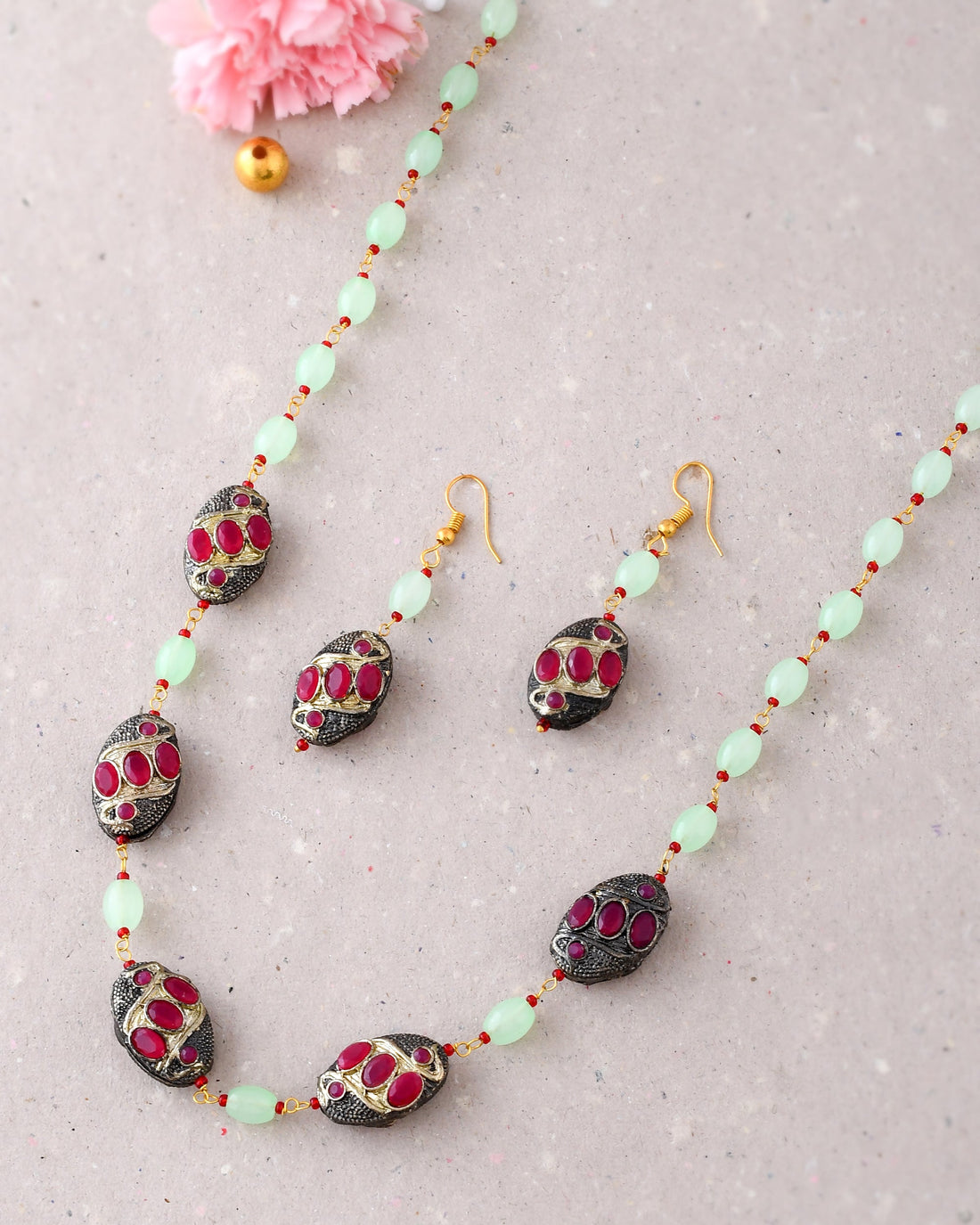 Desiner Necklce