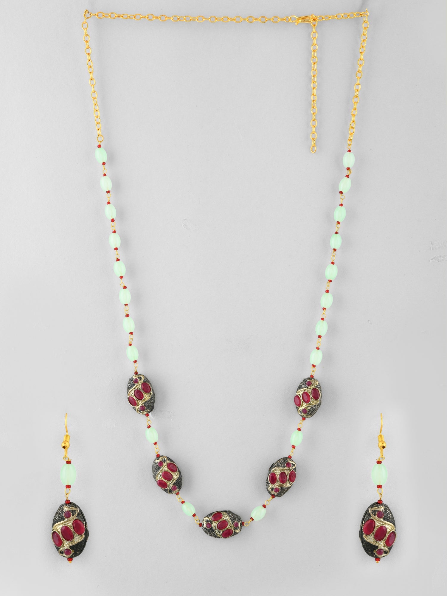 Desiner Necklce