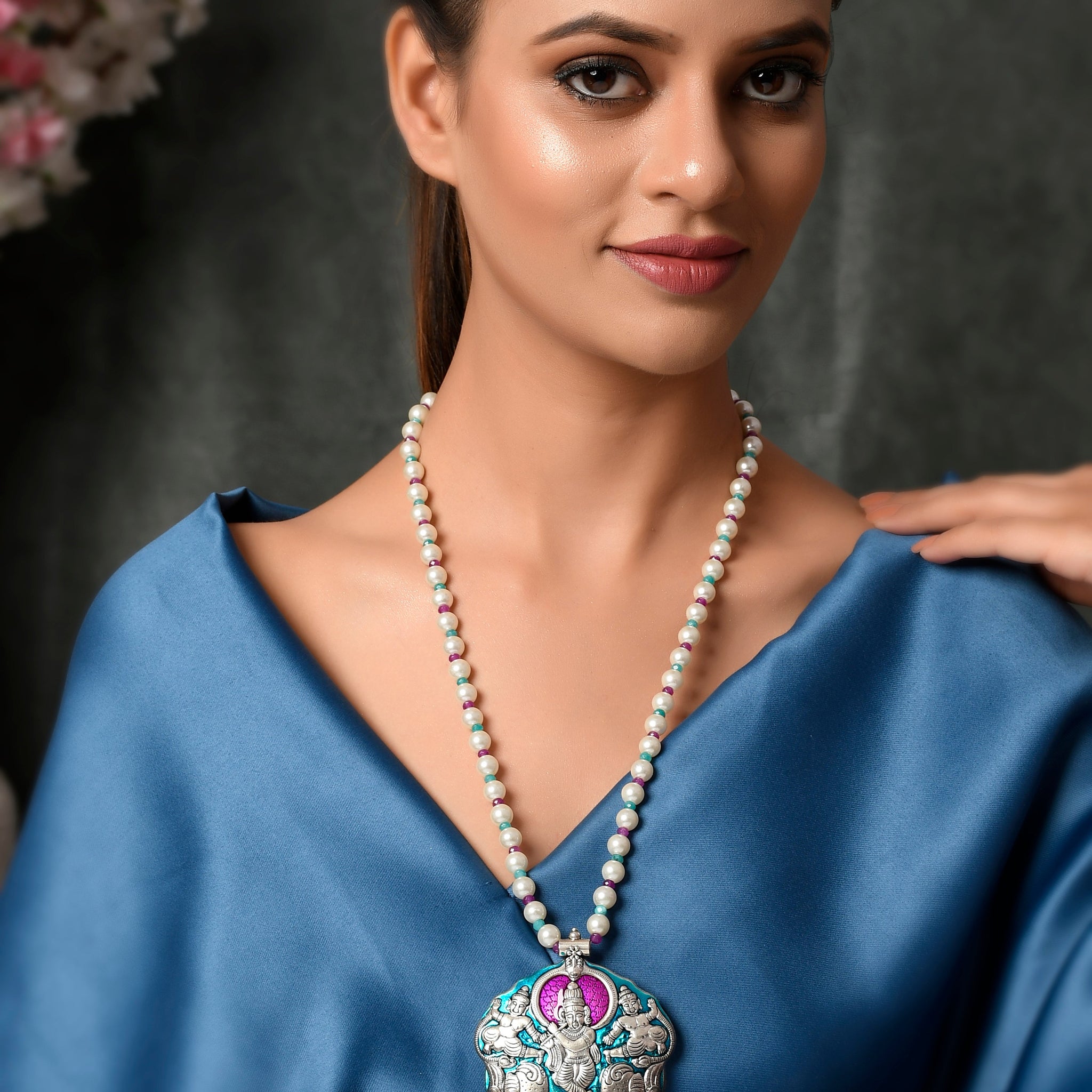 Dastoor Women  Silver-Toned  Blue Brass Silver-Plated Necklace